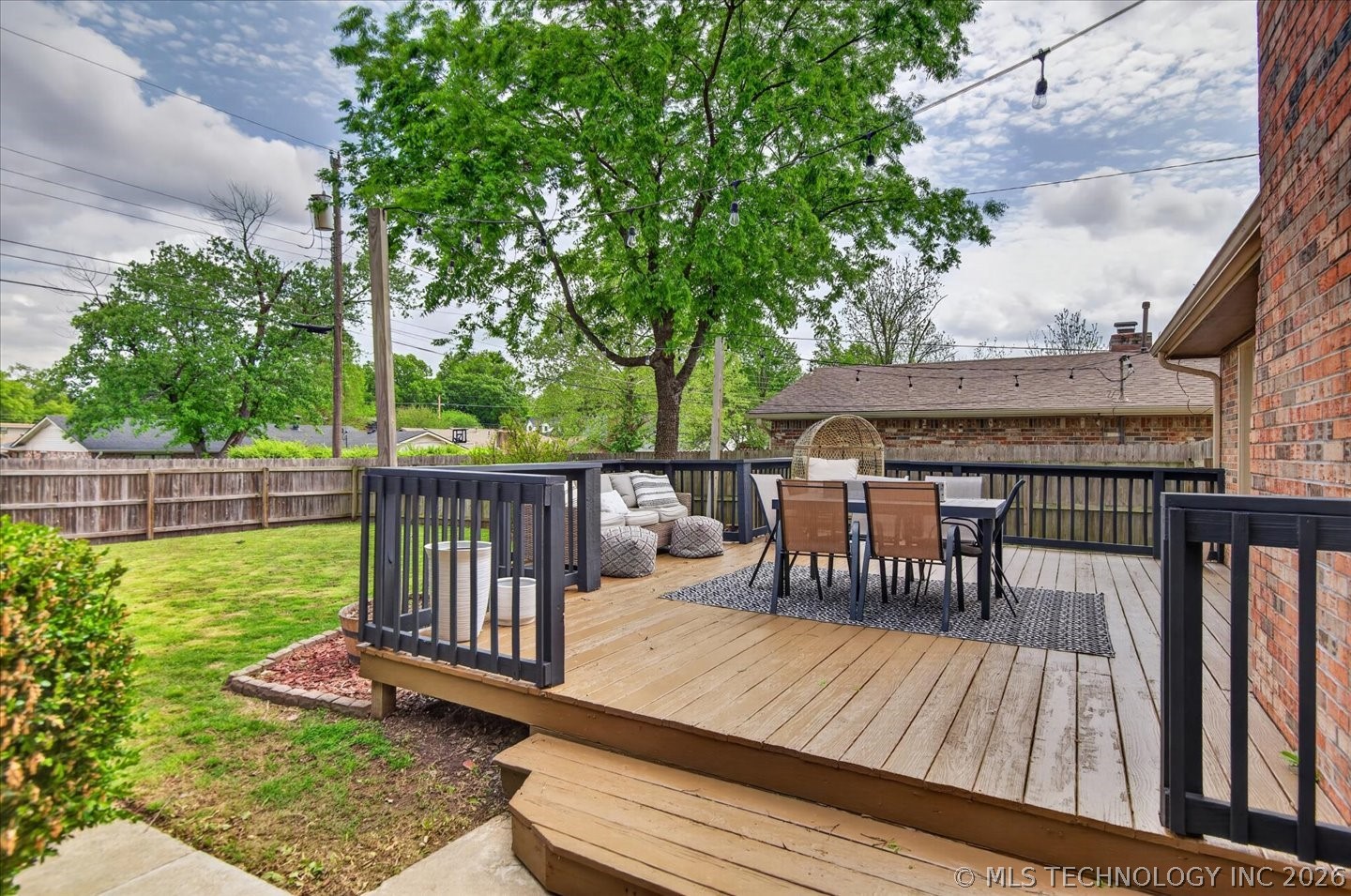 1242 May Lane Bartlesville OK 74006