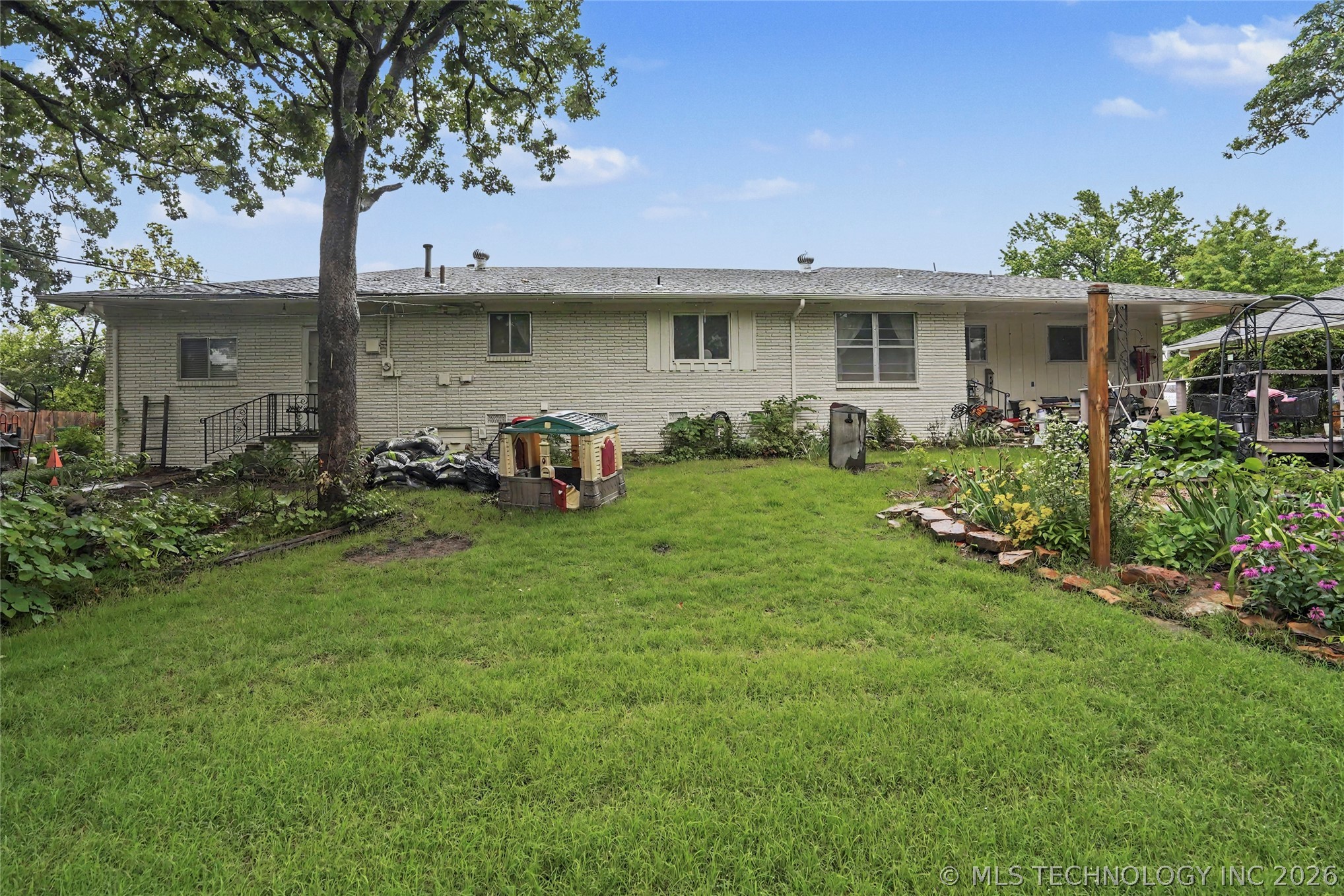 1212 E Teresa Avenue Sapulpa OK 74066