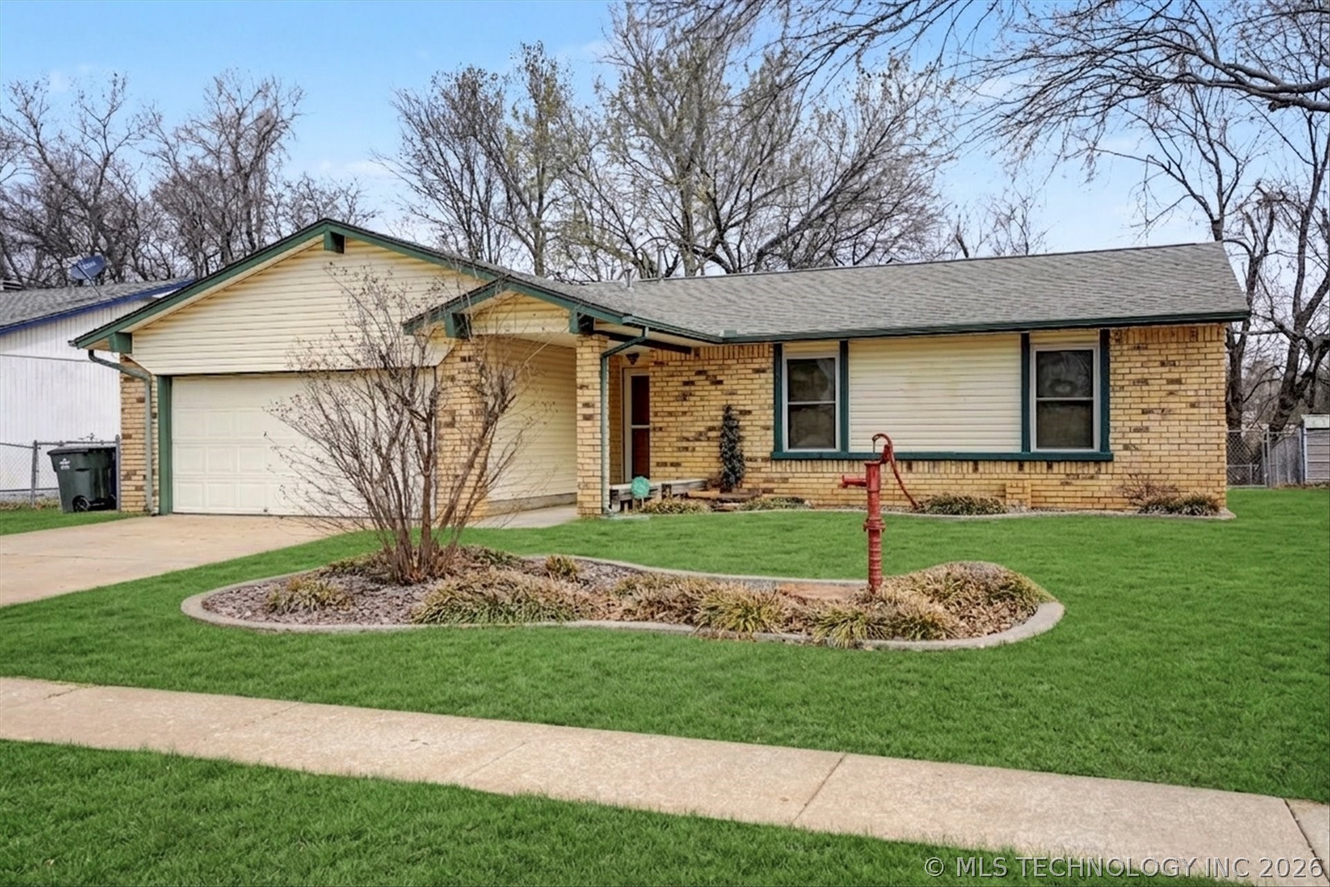 3005 S Ash Avenue Broken Arrow OK 74012