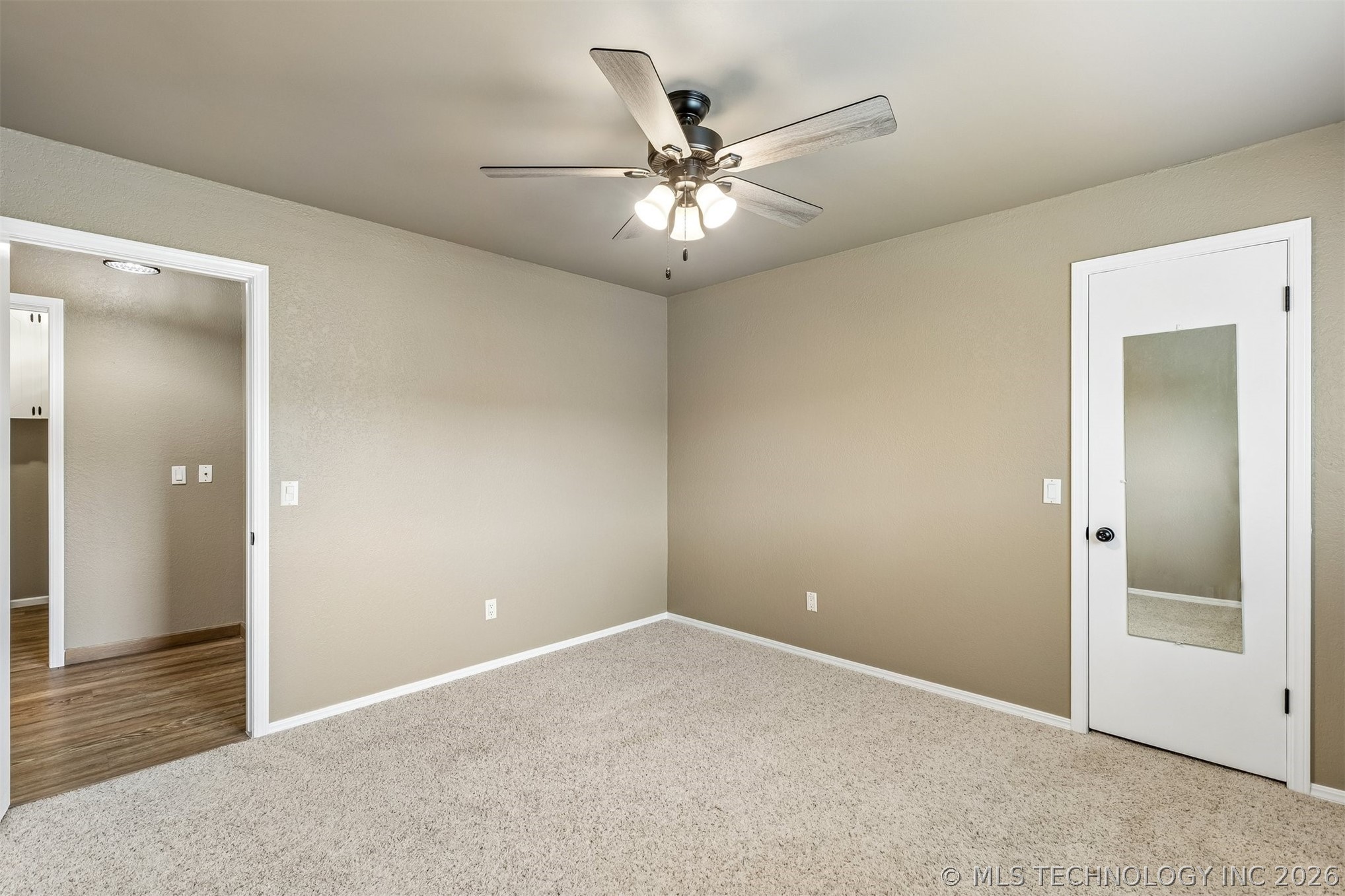813 E Teresa Avenue Sapulpa OK 74066