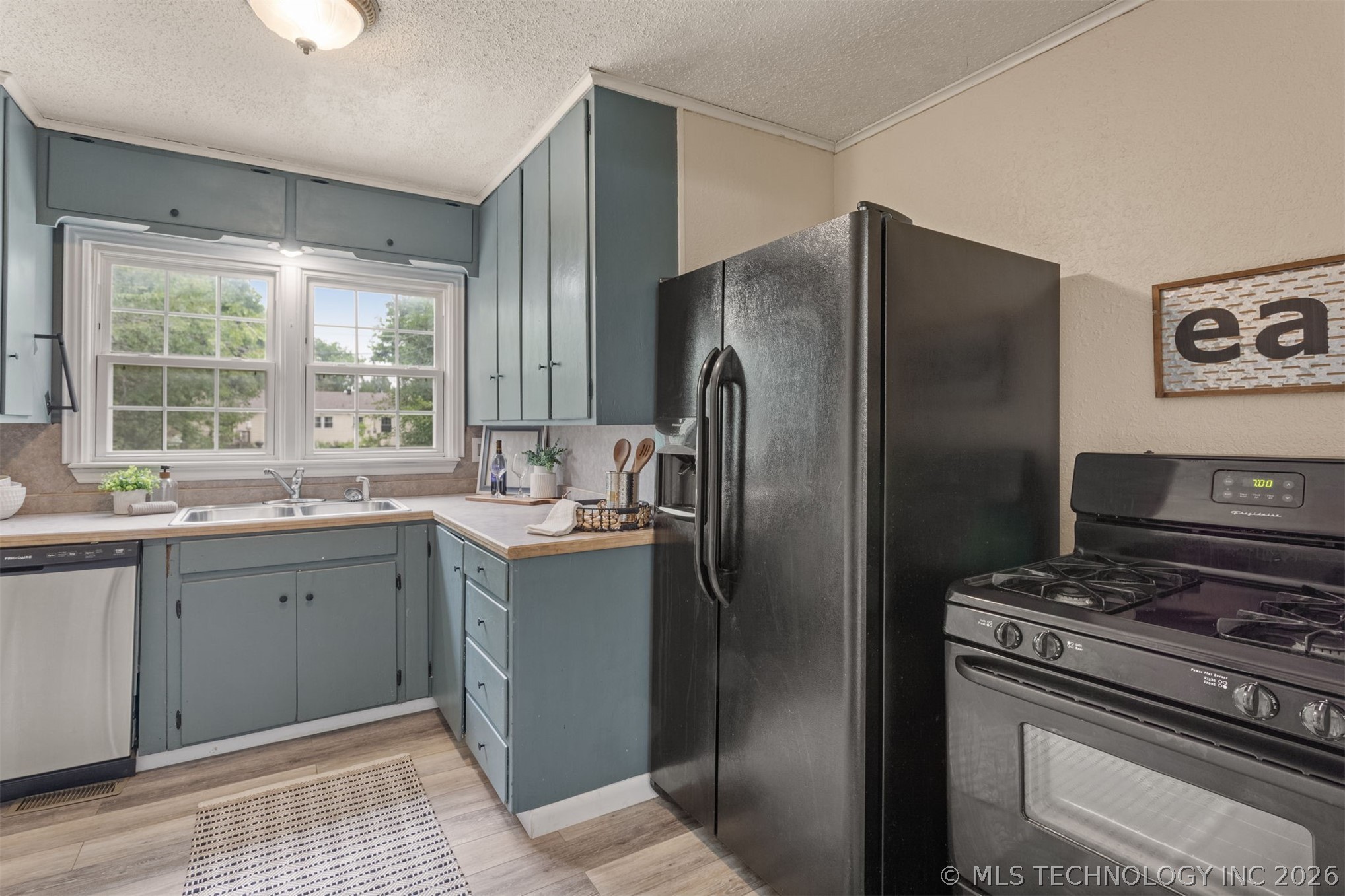 407 N Cedar Street Owasso OK 74055