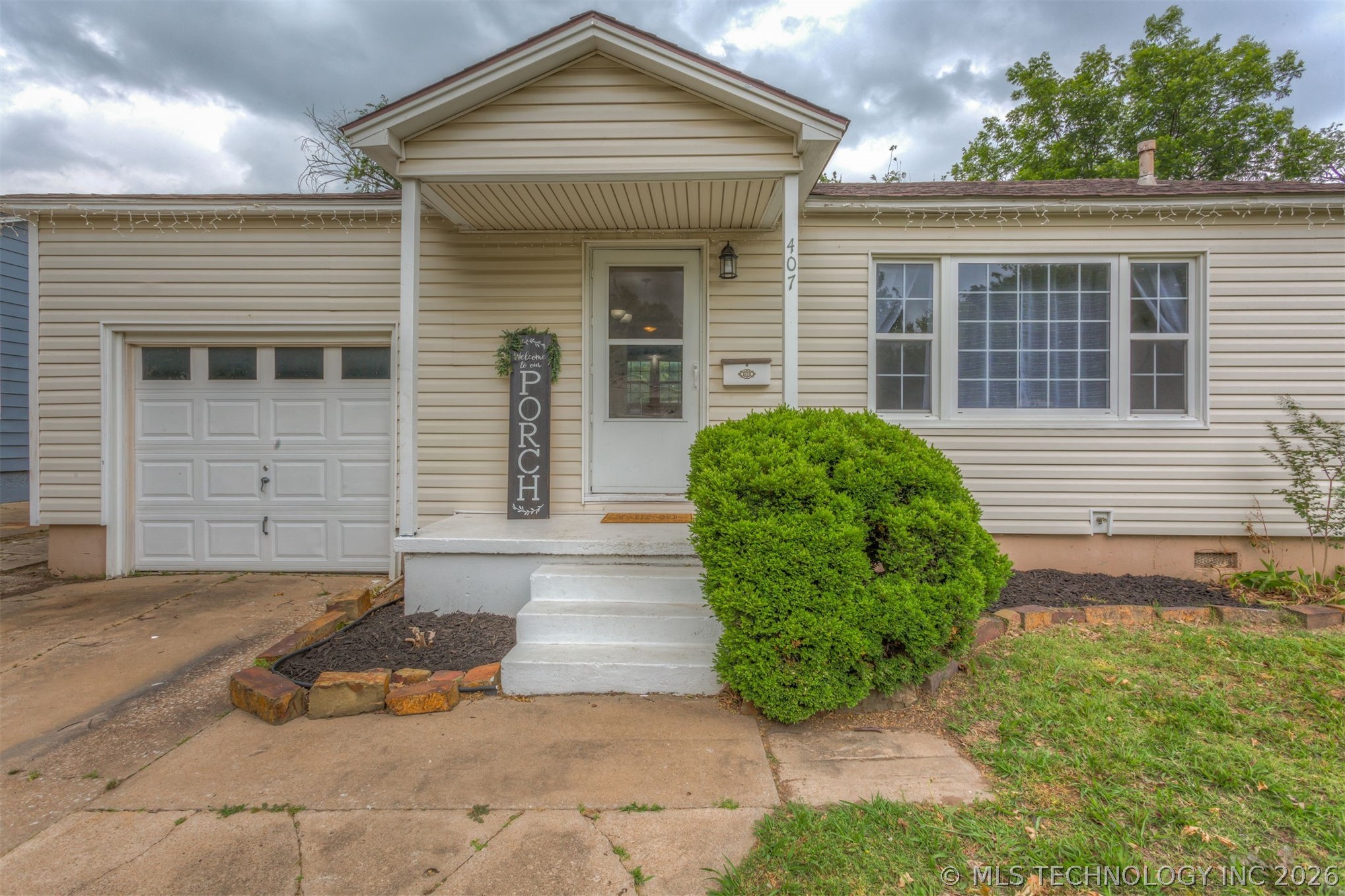 407 N Cedar Street Owasso OK 74055