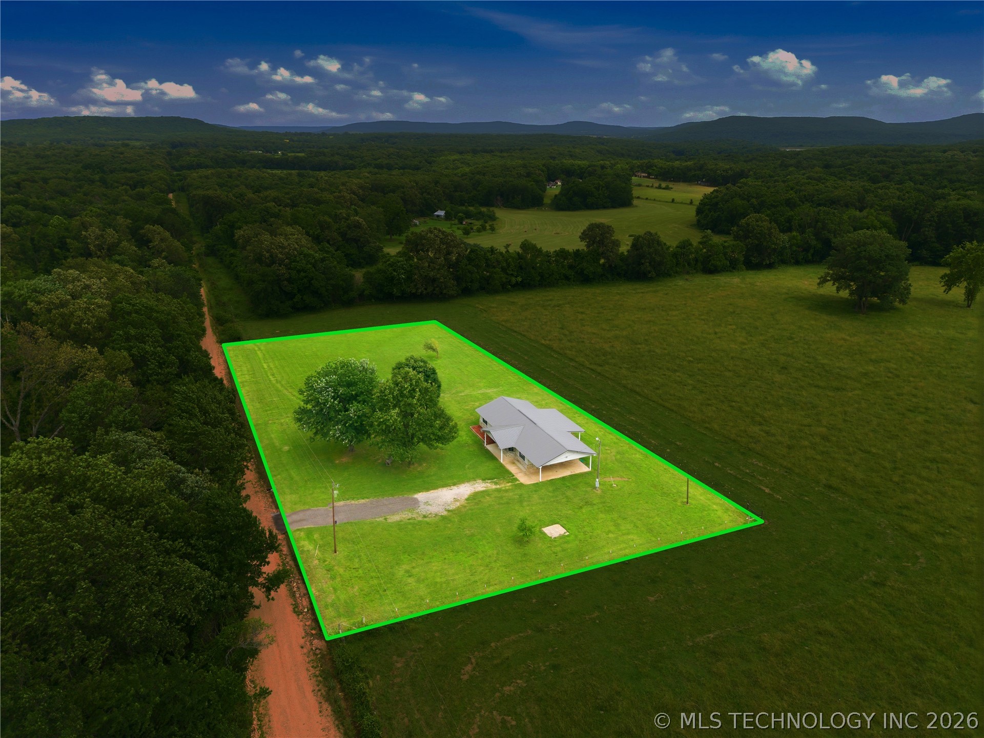 465602 E 850 Road Stilwell OK 74960