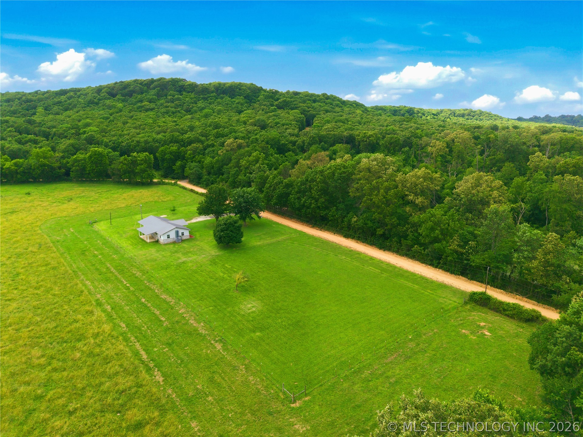 465602 E 850 Road Stilwell OK 74960