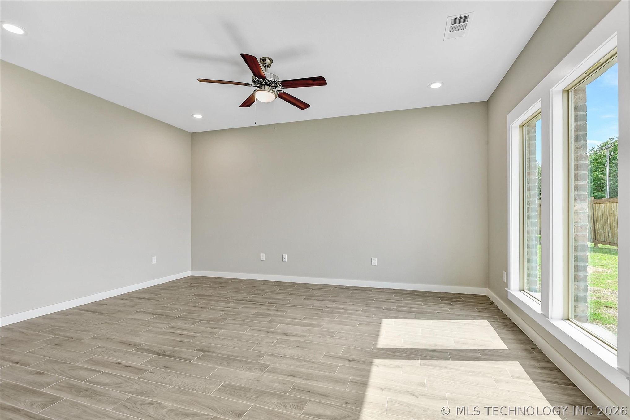 1181 Wild Indigo Circle Calera OK 74730