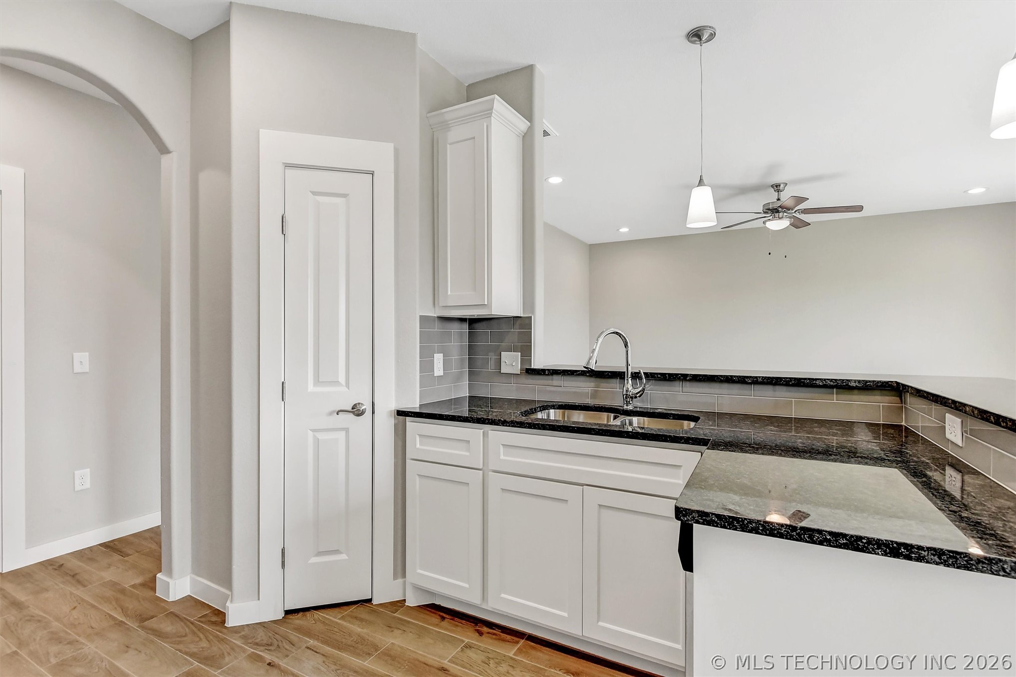 1181 Wild Indigo Circle Calera OK 74730