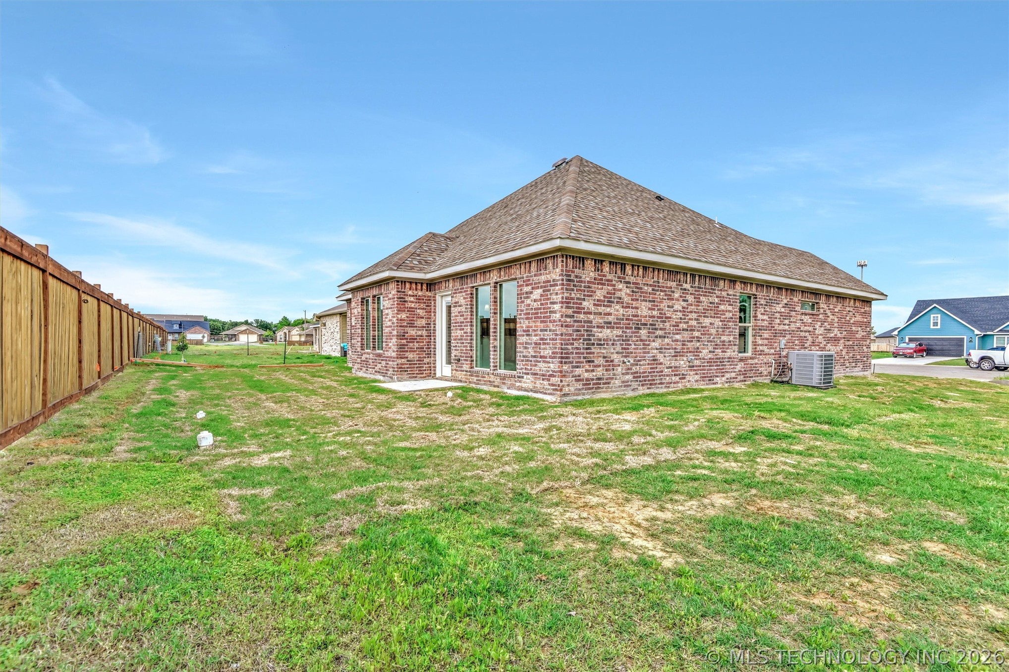 1181 Wild Indigo Circle Calera OK 74730