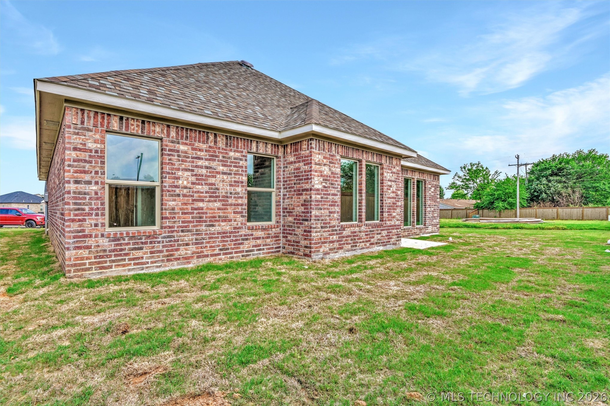 1181 Wild Indigo Circle Calera OK 74730