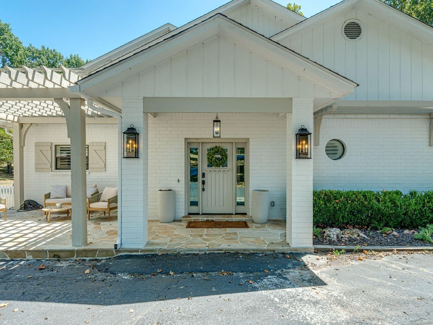 30230 562 Road Monkey Island OK 74331