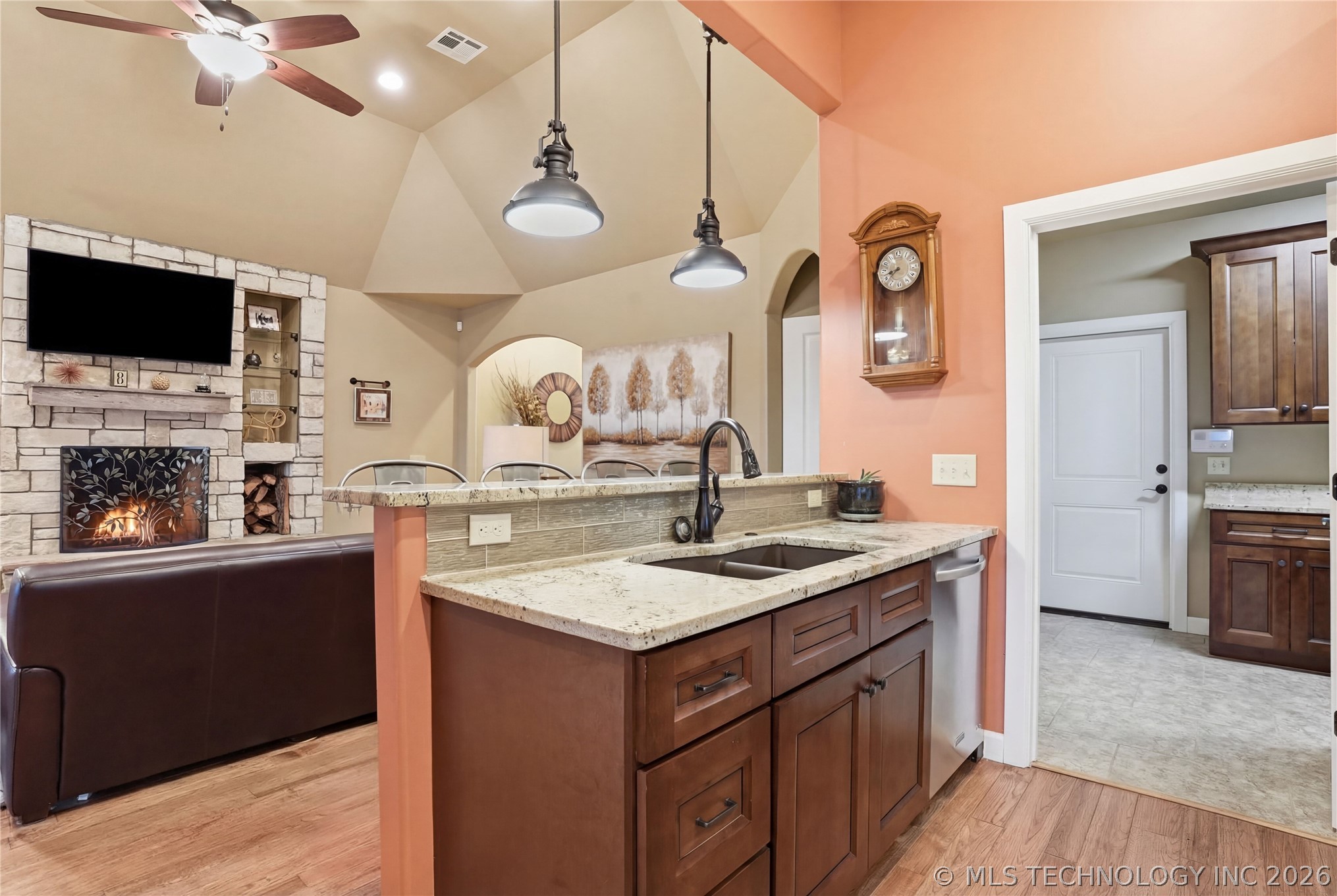 647 E Huntsville Place Broken Arrow OK 74011