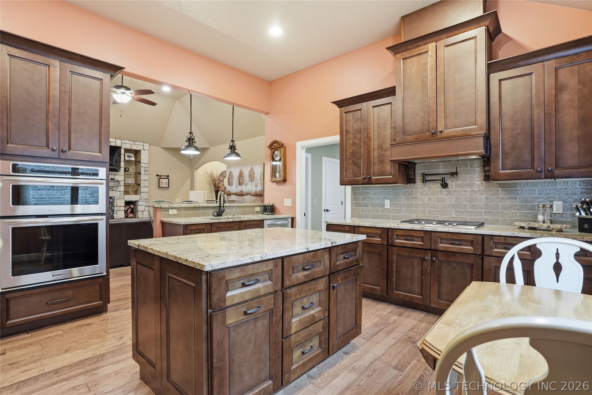 647 E Huntsville Place Broken Arrow OK 74011