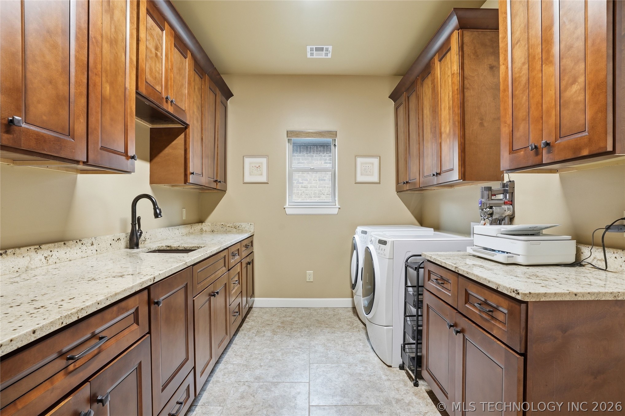 647 E Huntsville Place Broken Arrow OK 74011