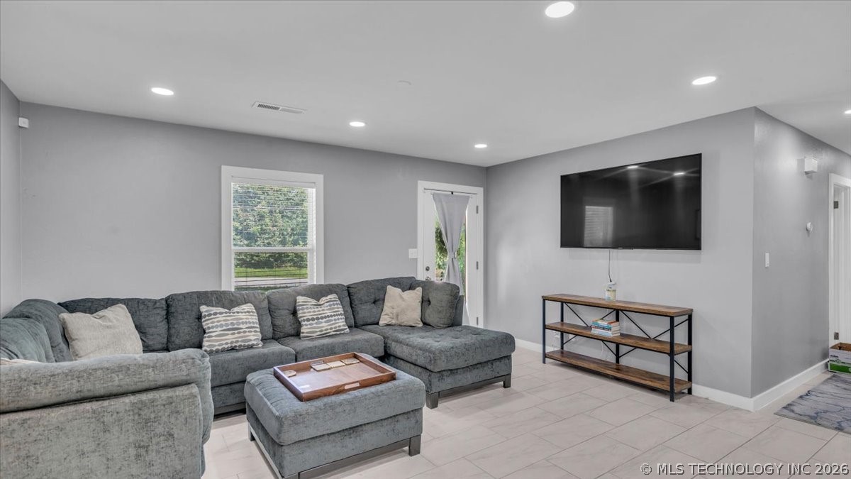 7262 S 33rd Westavenue Tulsa OK 74132