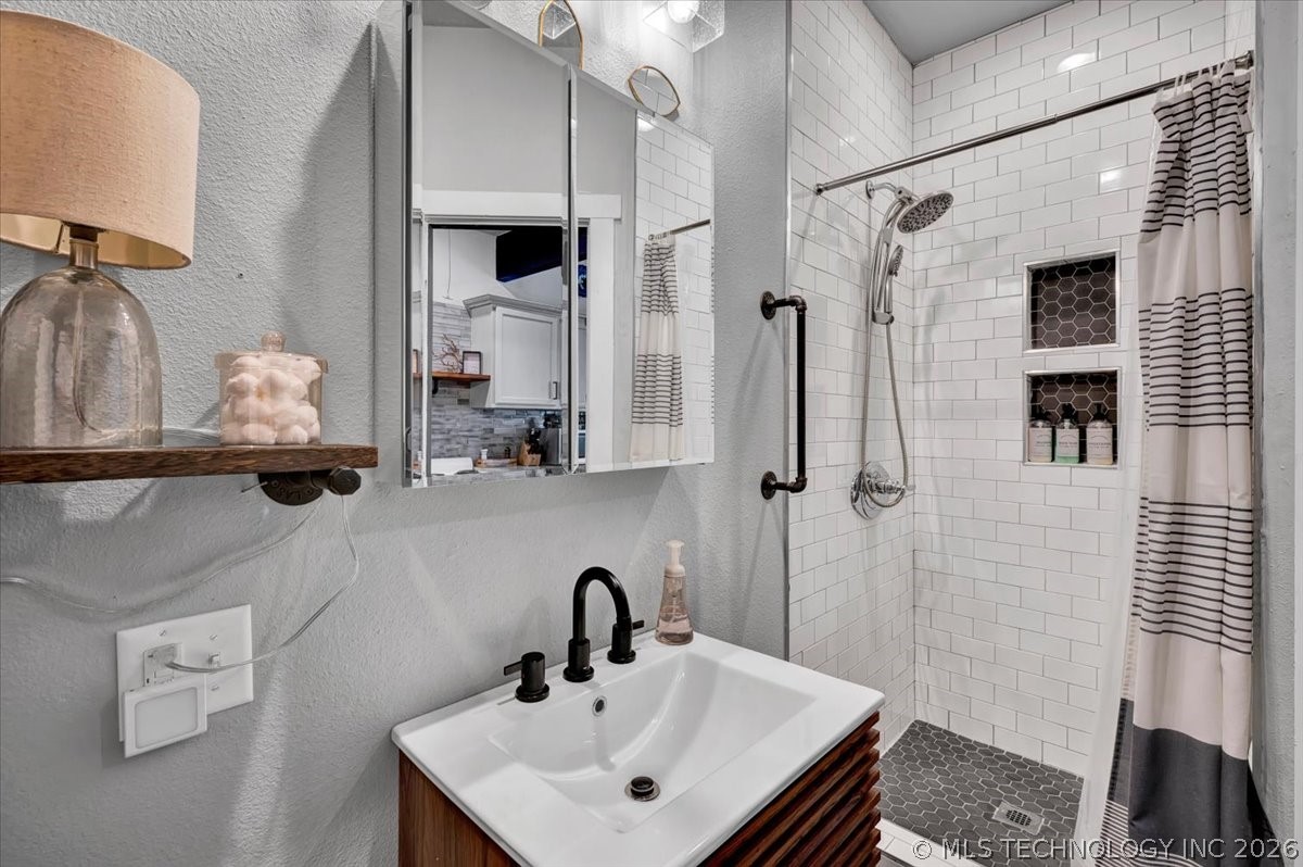 37 Firefly Lane Carlton Landing OK 74432