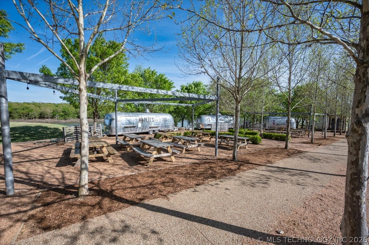 37 Firefly Lane Carlton Landing OK 74432