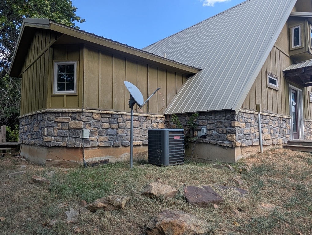 25654 Turkey Pen Hollow Road Henryetta OK 74437