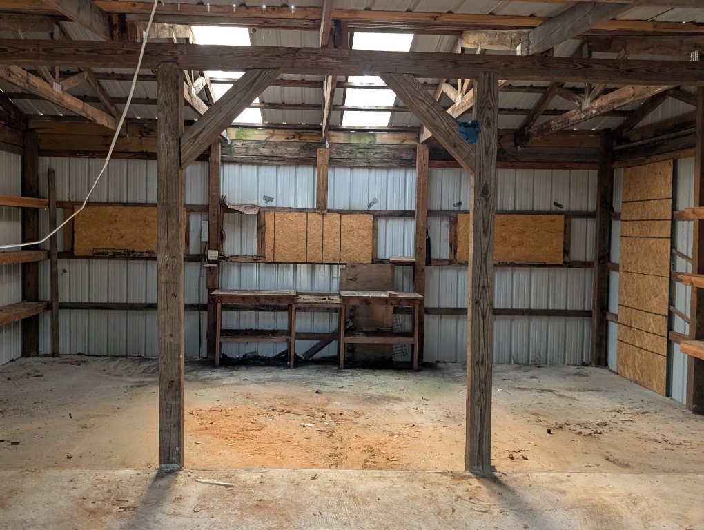 25654 Turkey Pen Hollow Road Henryetta OK 74437