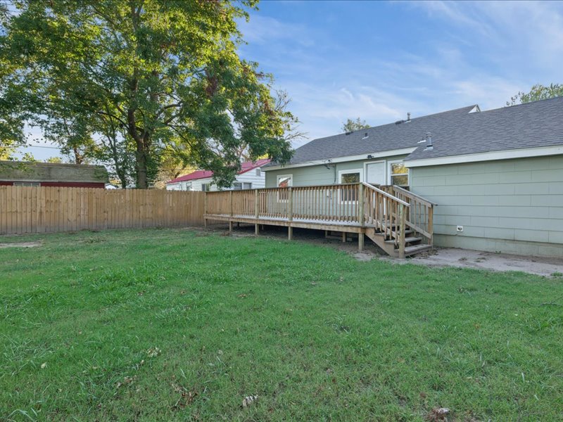 1112 Pettit Avenue Hominy OK 74035