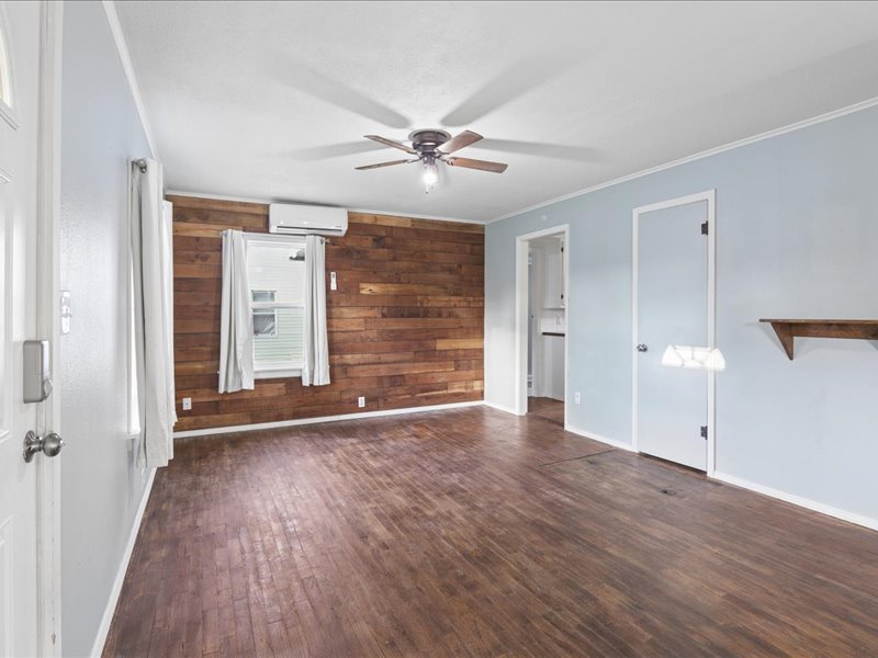 1112 Pettit Avenue Hominy OK 74035