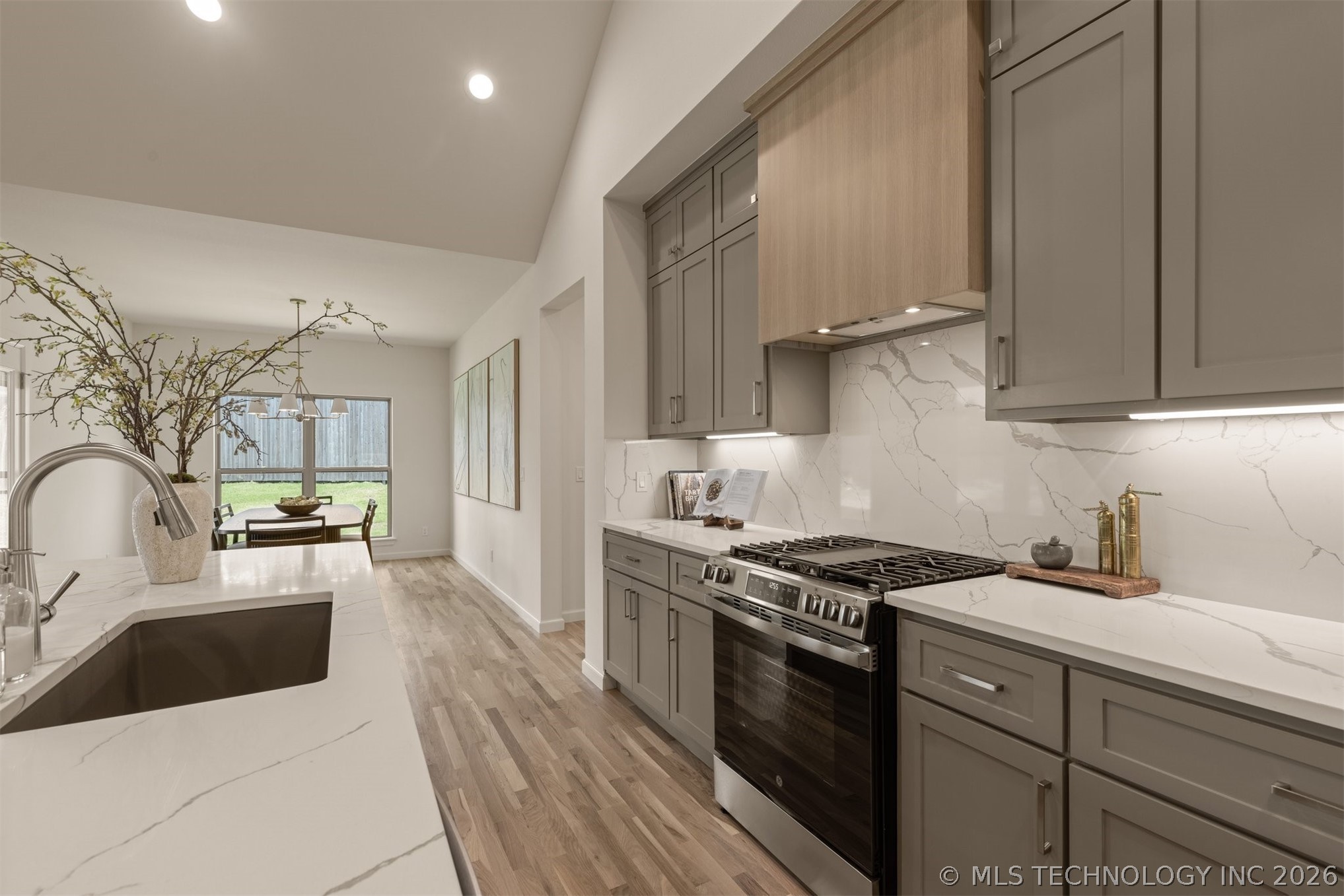 1331 N Beech Street Broken Arrow OK 74012
