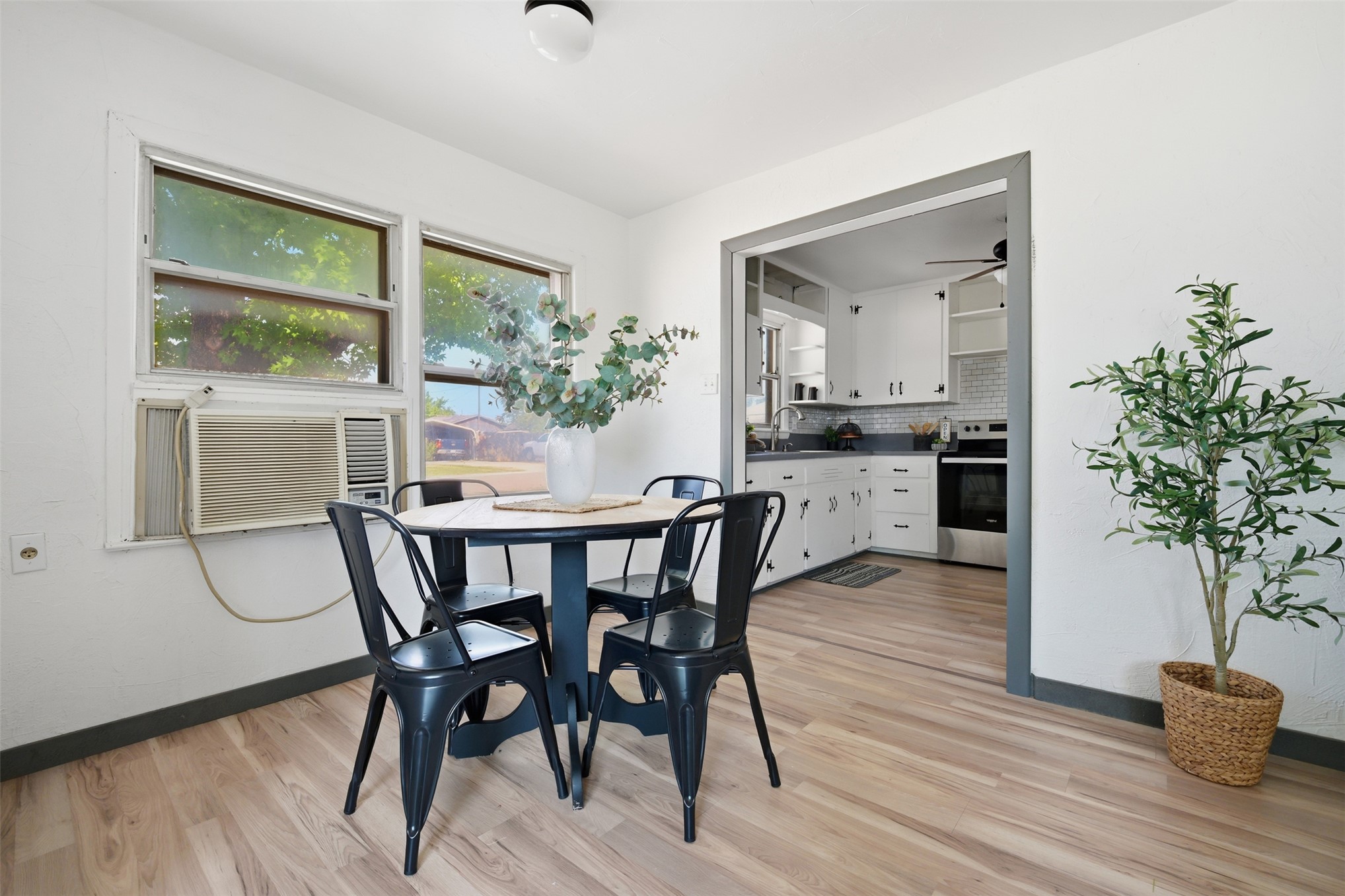 507 N 2nd Davis OK 73030