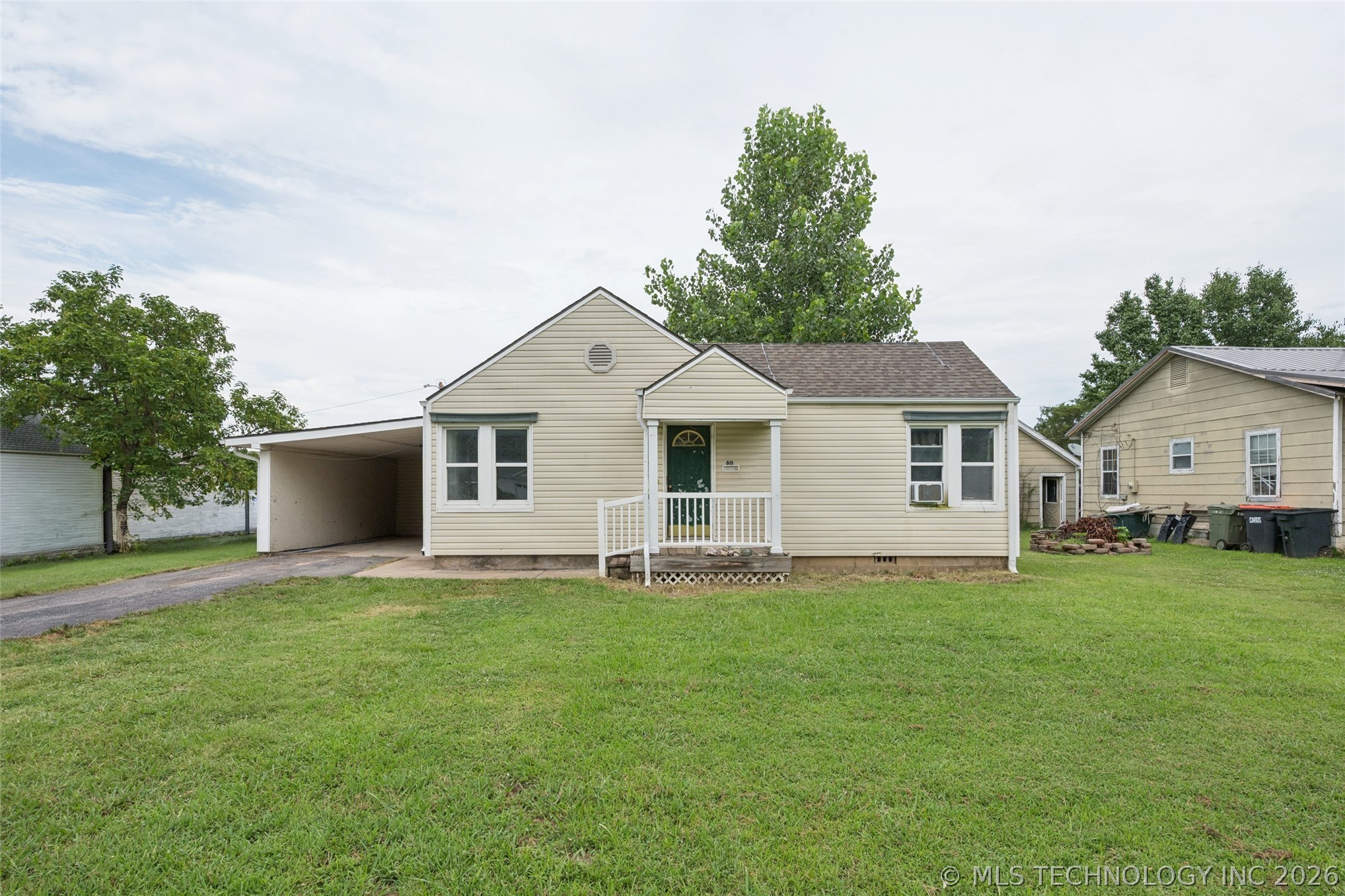 611 W 6th Street Chelsea OK 74016
