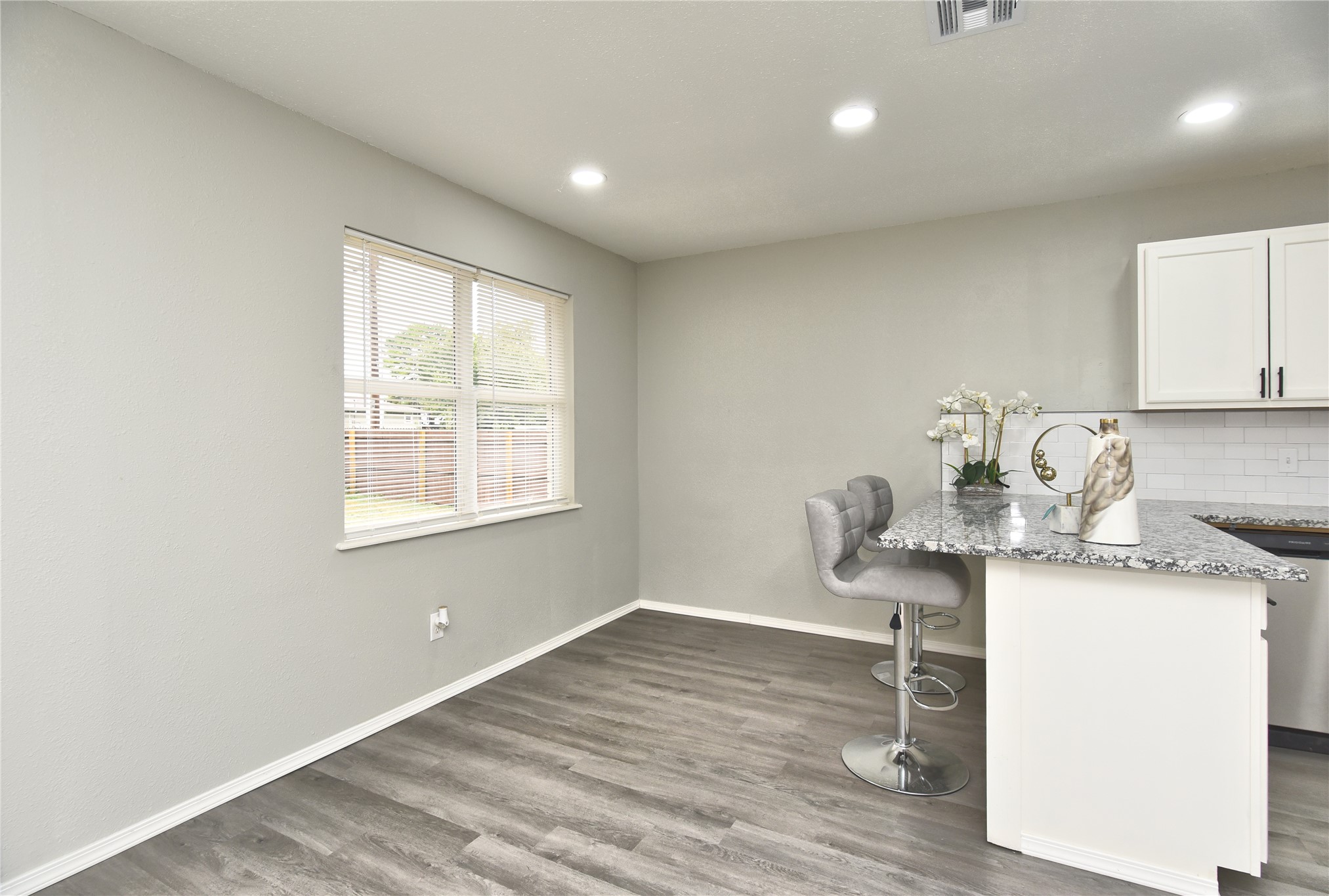 1028 N 3rd Street Jenks OK 74037