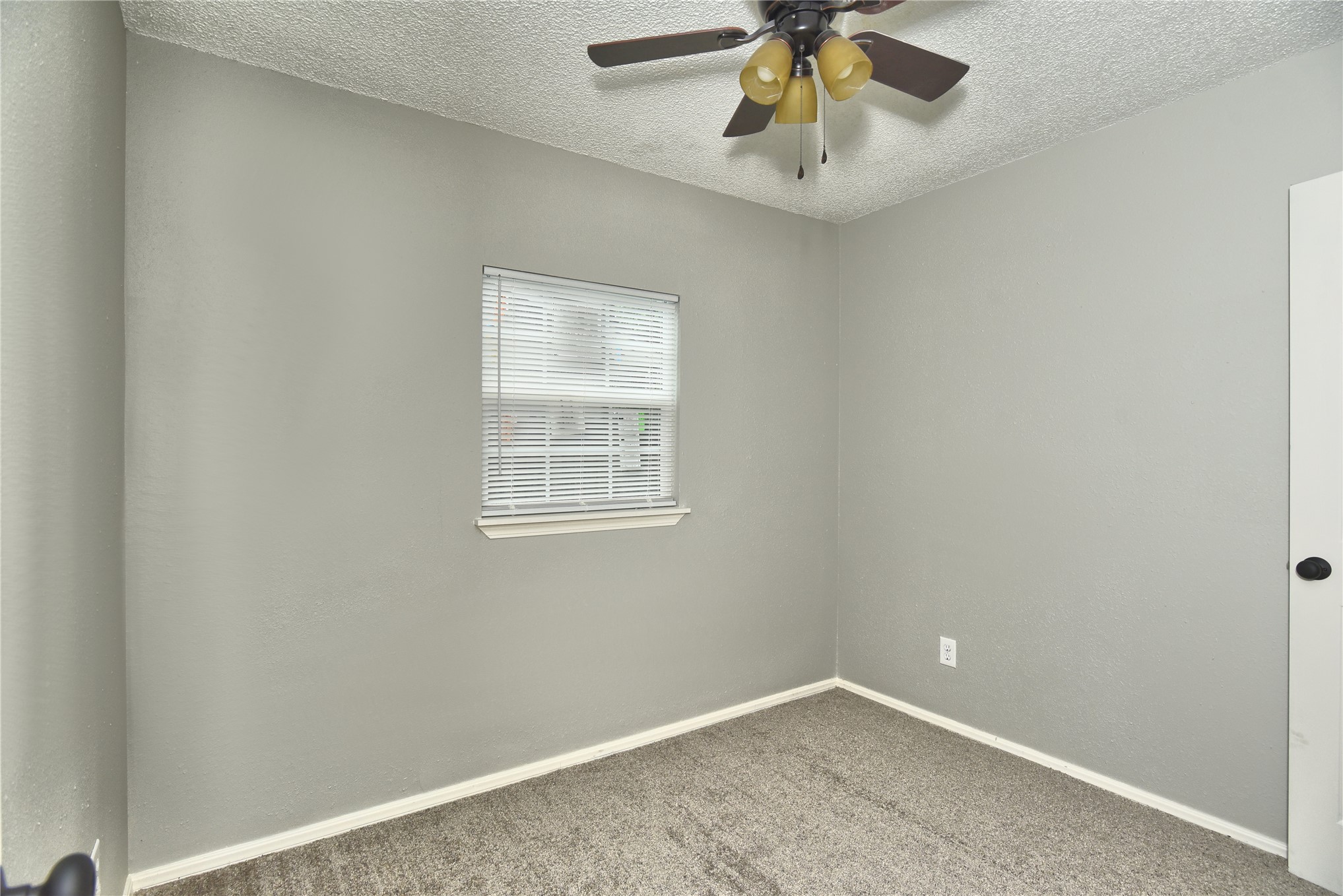 1028 N 3rd Street Jenks OK 74037