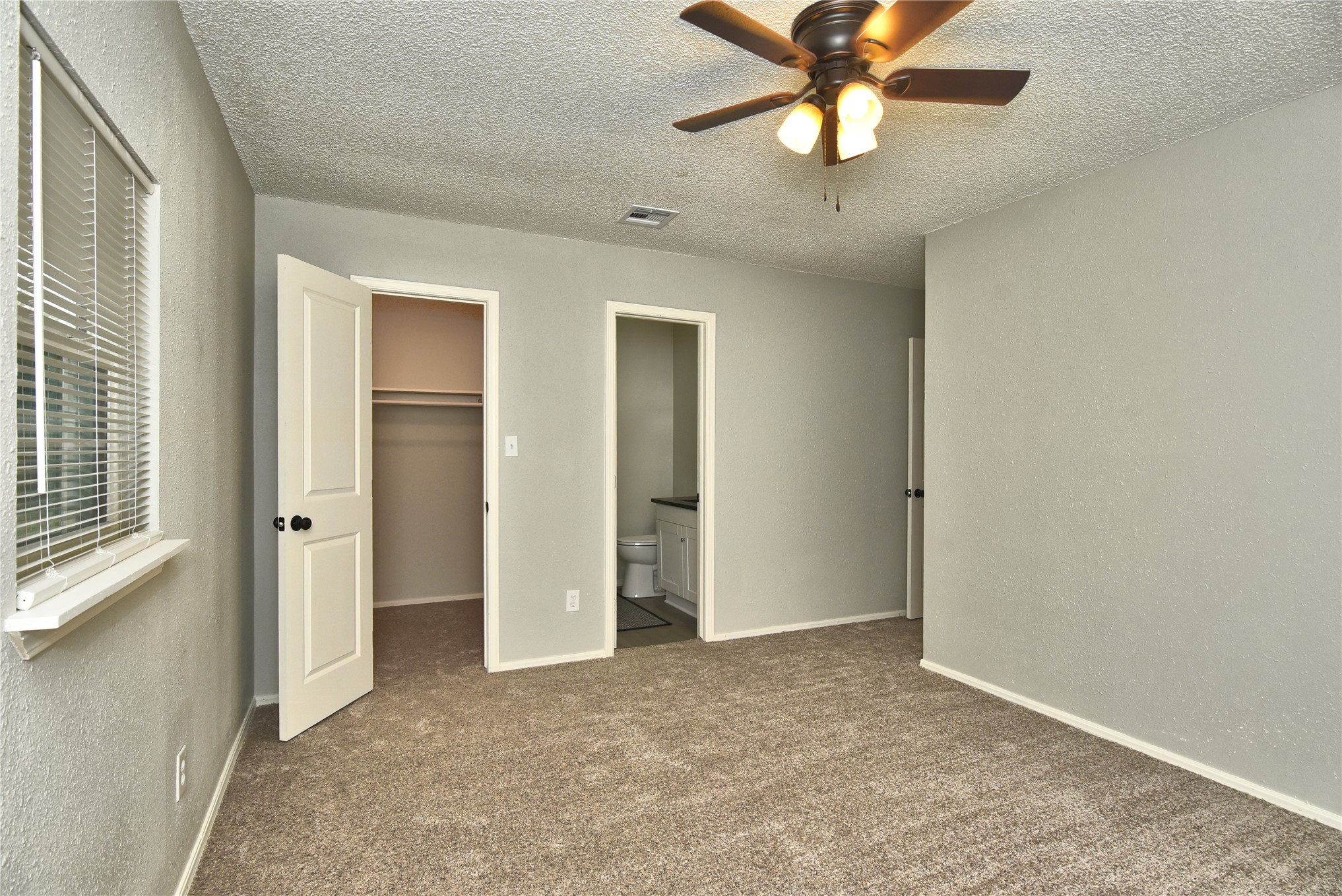 1028 N 3rd Street Jenks OK 74037