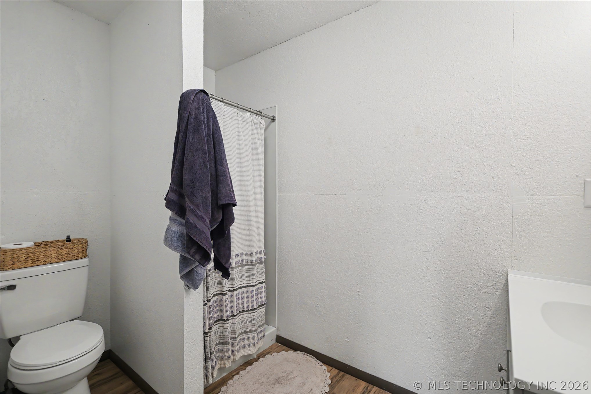 21195 E 760 Road Tahlequah OK 74464