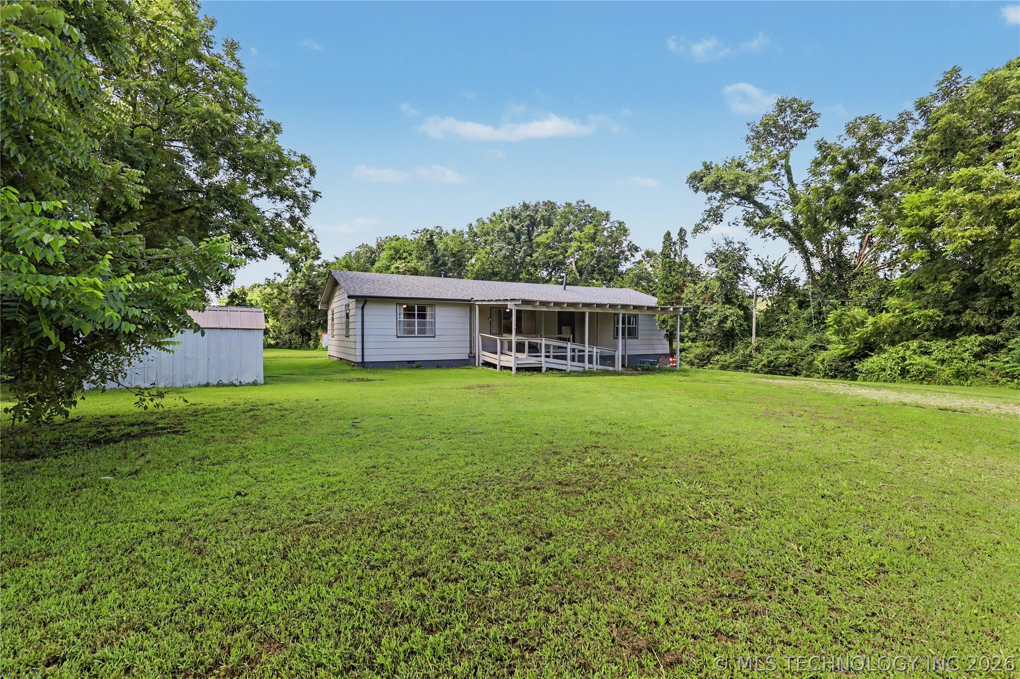 21195 E 760 Road Tahlequah OK 74464