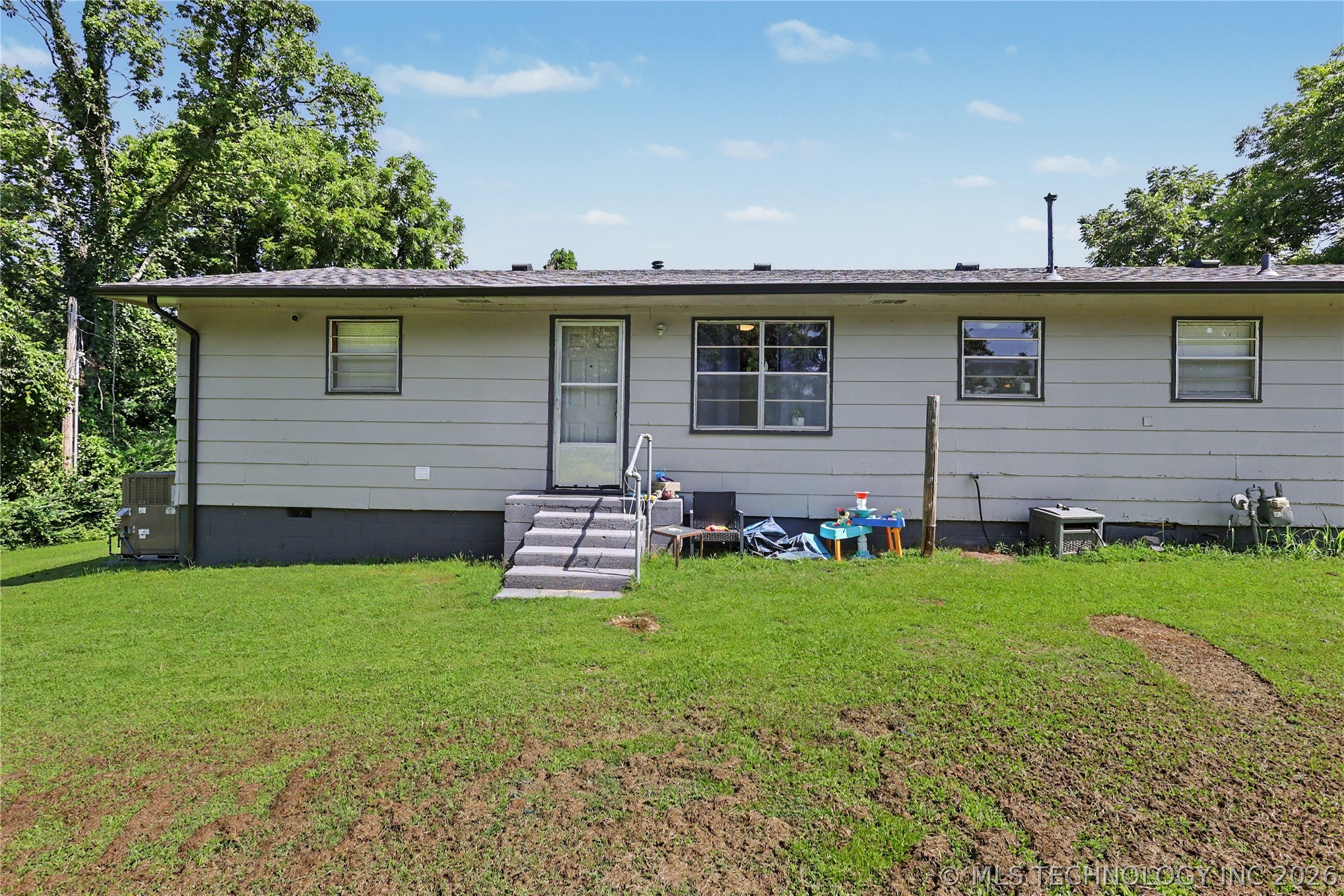 21195 E 760 Road Tahlequah OK 74464