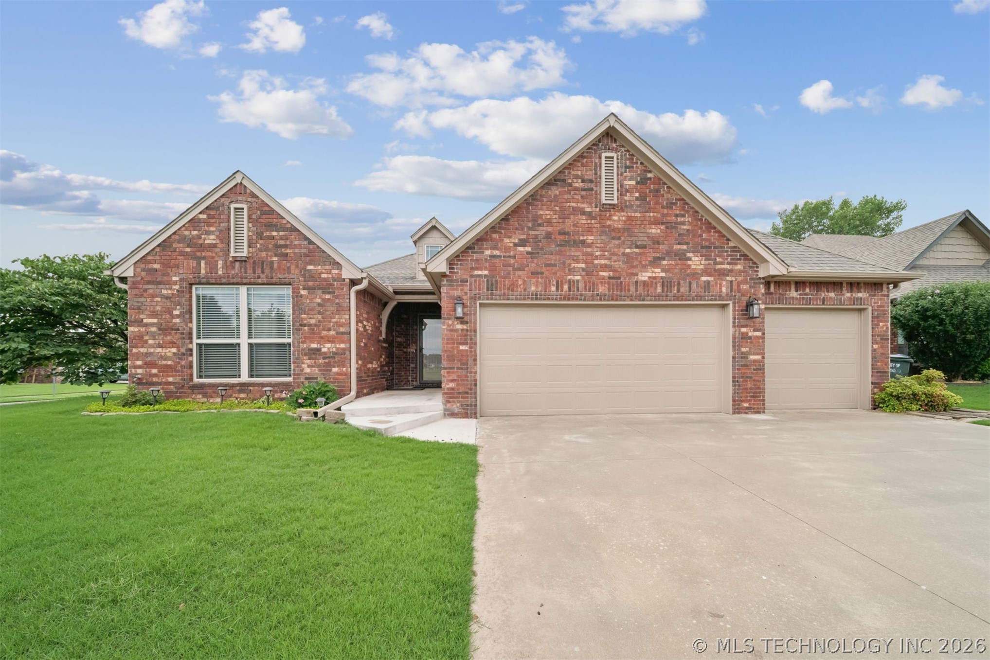 14320 E 92nd Street Owasso OK 74055