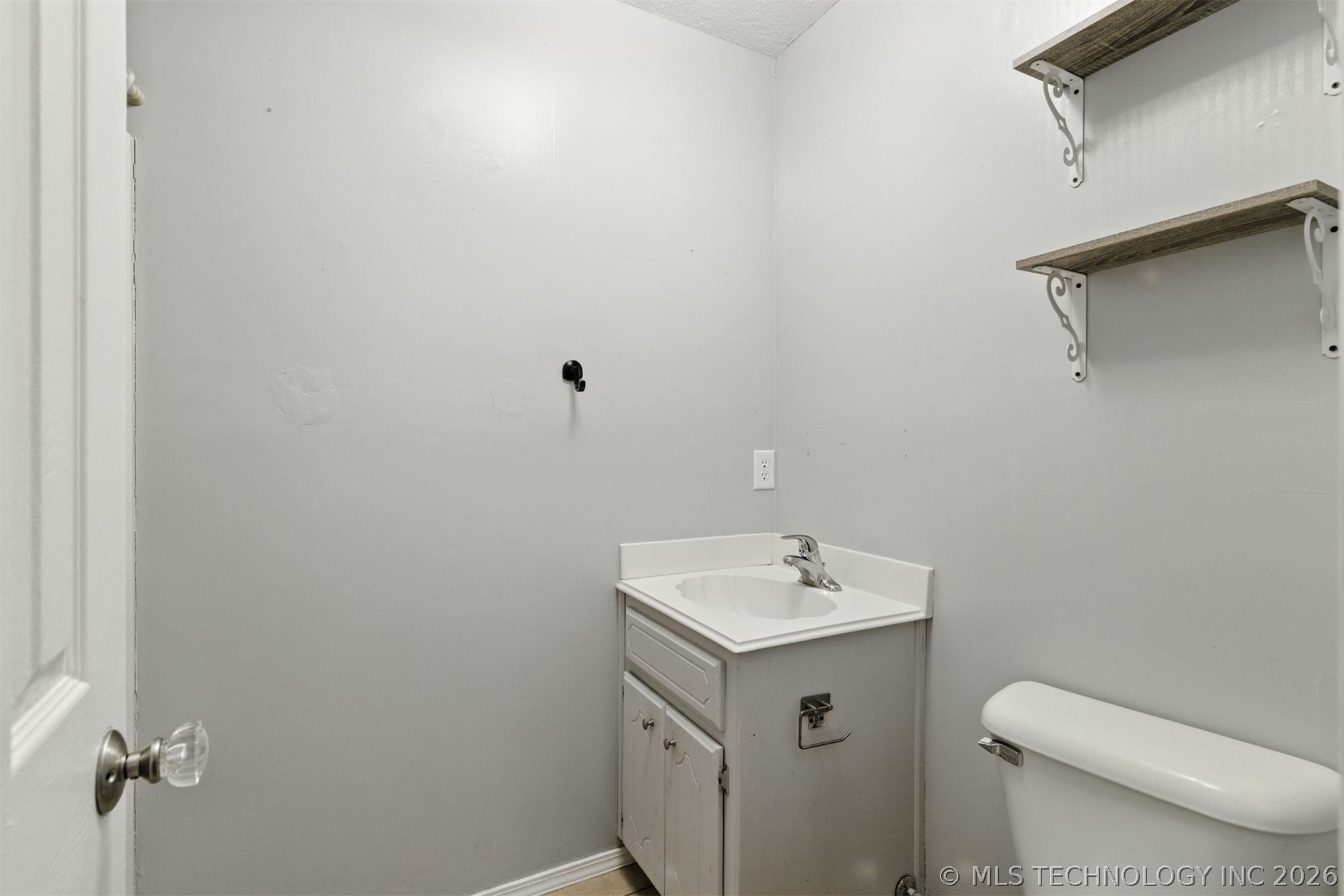 305 W E Milburn OK 73450