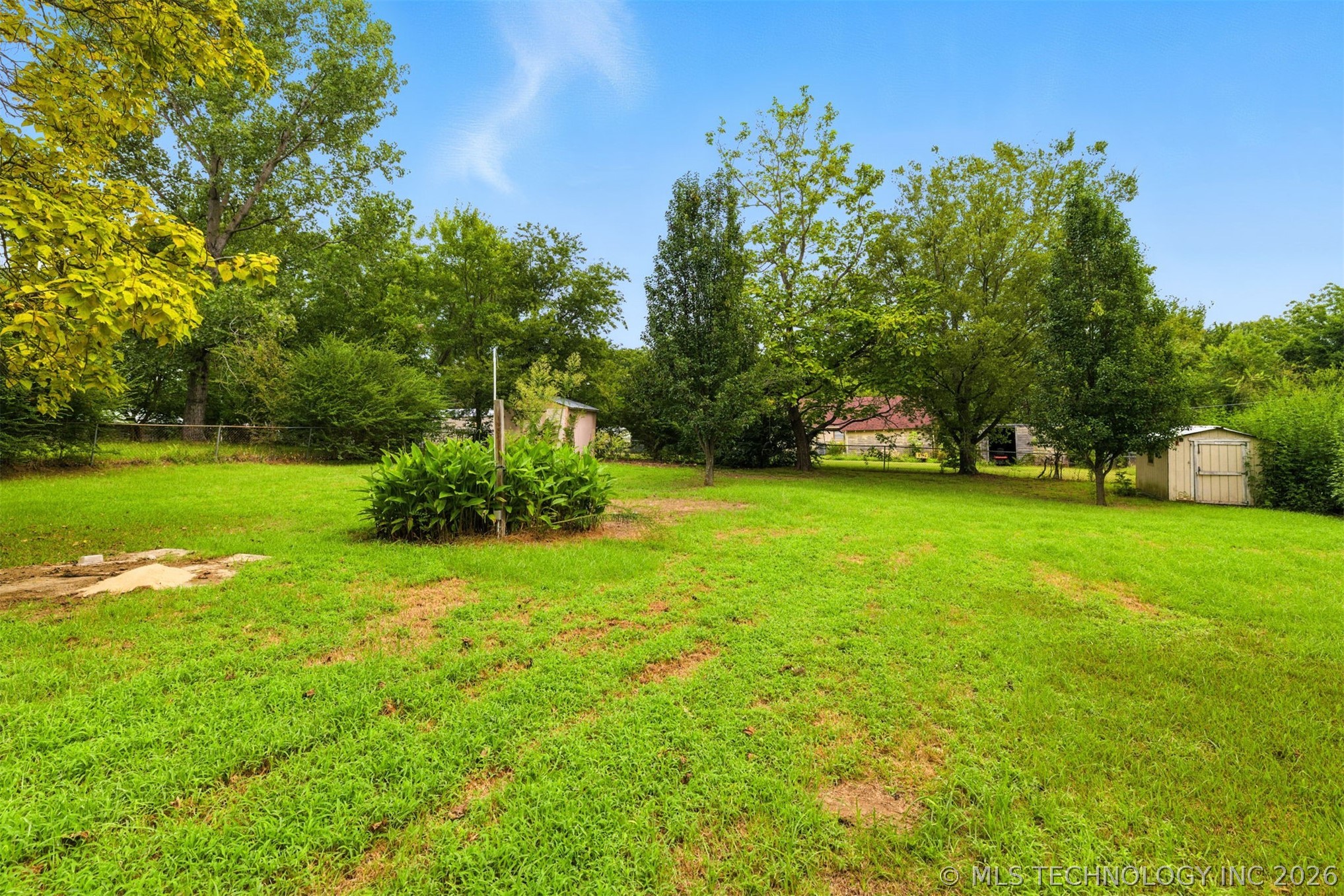 305 W E Milburn OK 73450