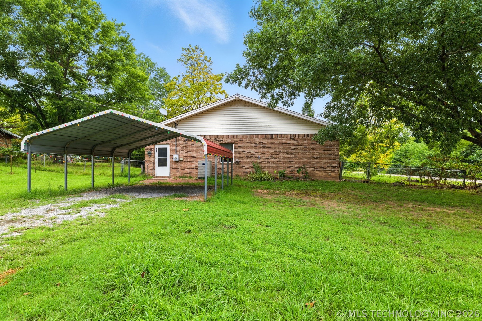 305 W E Milburn OK 73450
