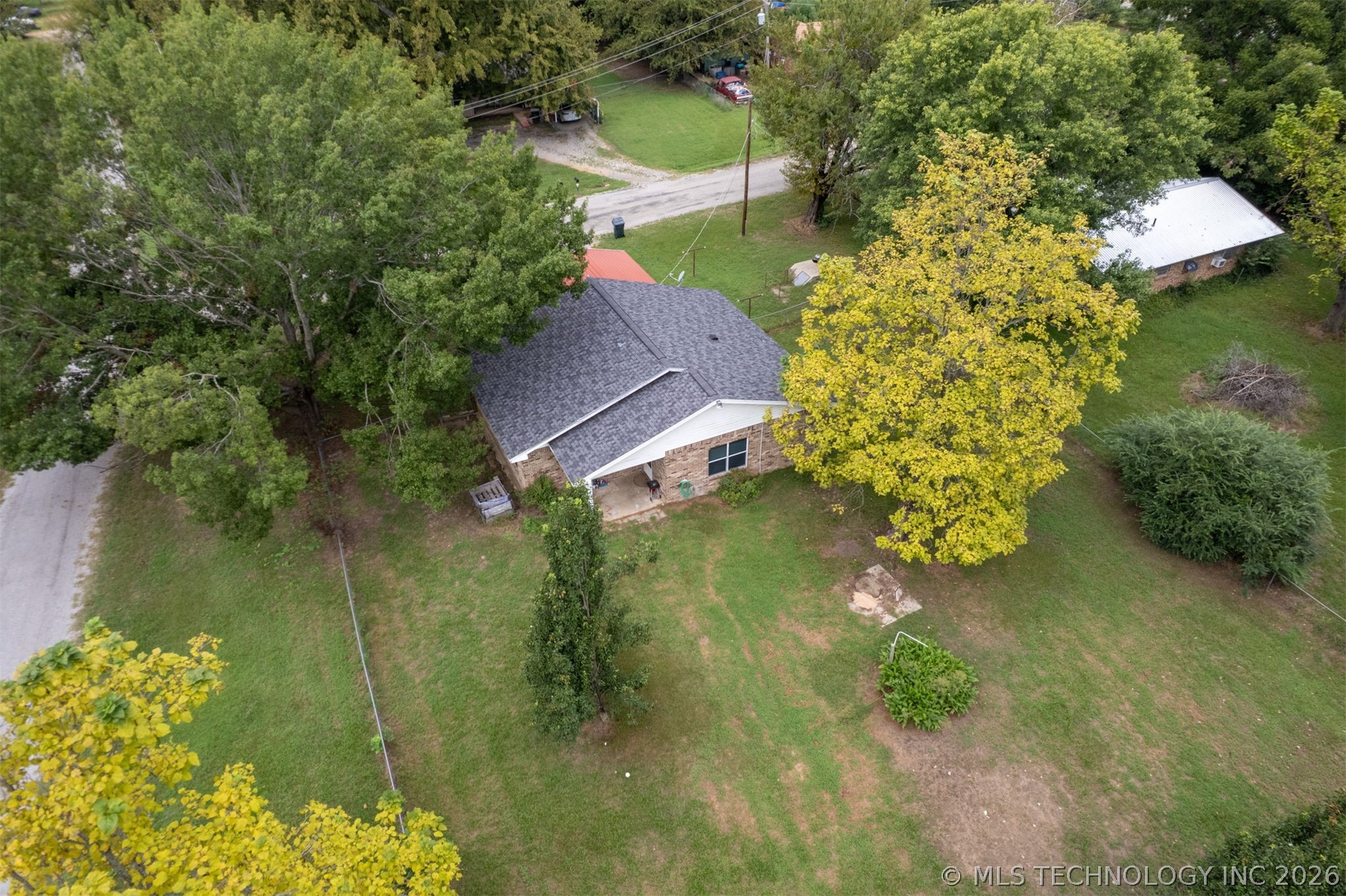 305 W E Milburn OK 73450