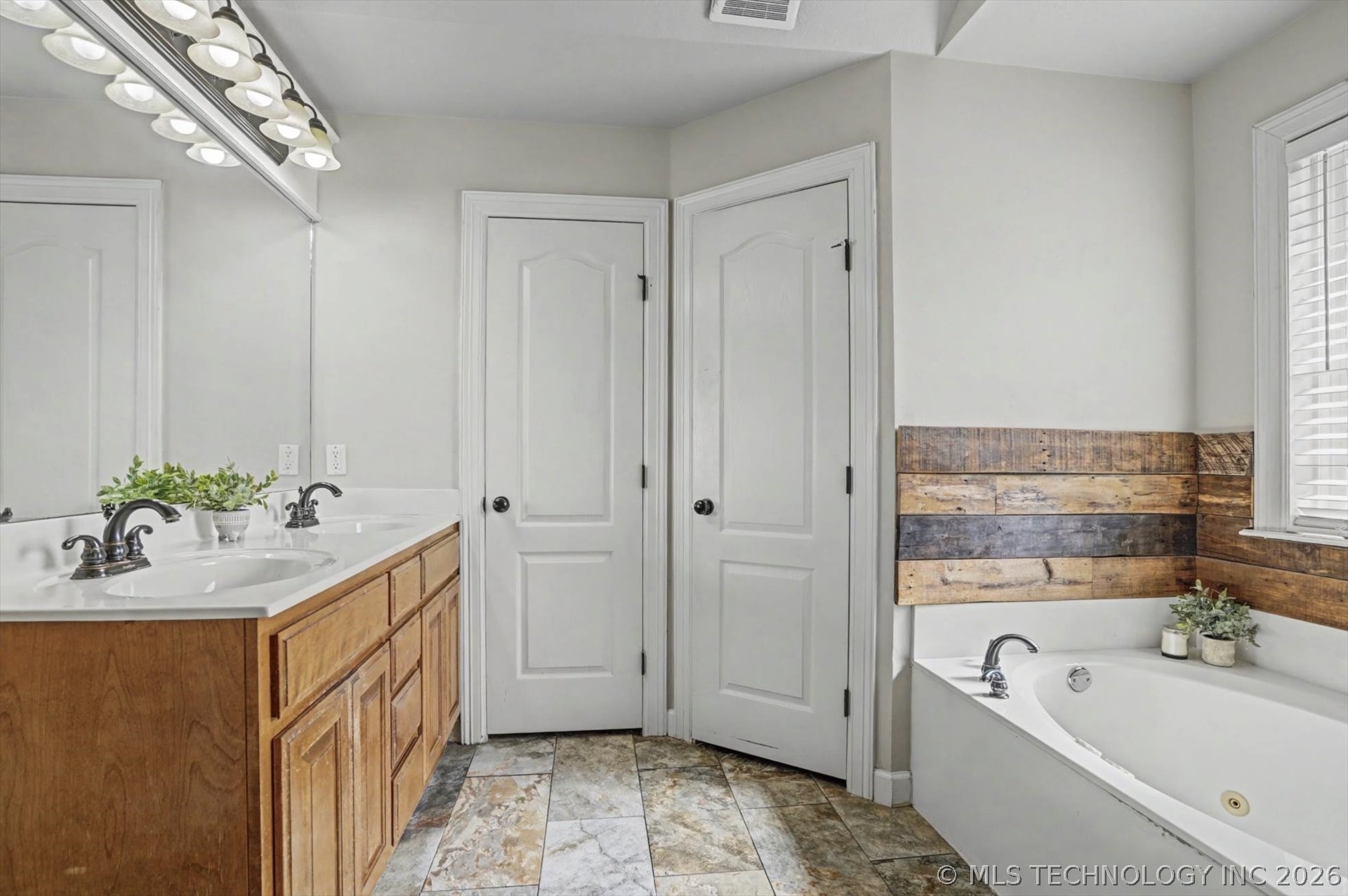 26356 E 114th Place S Coweta OK 74429