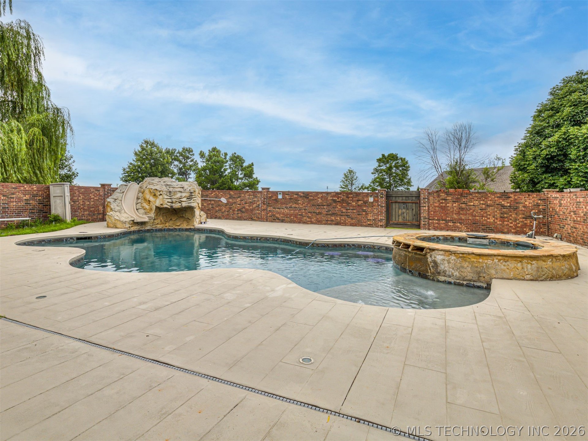 18961 Chickadee Court Owasso OK 74055