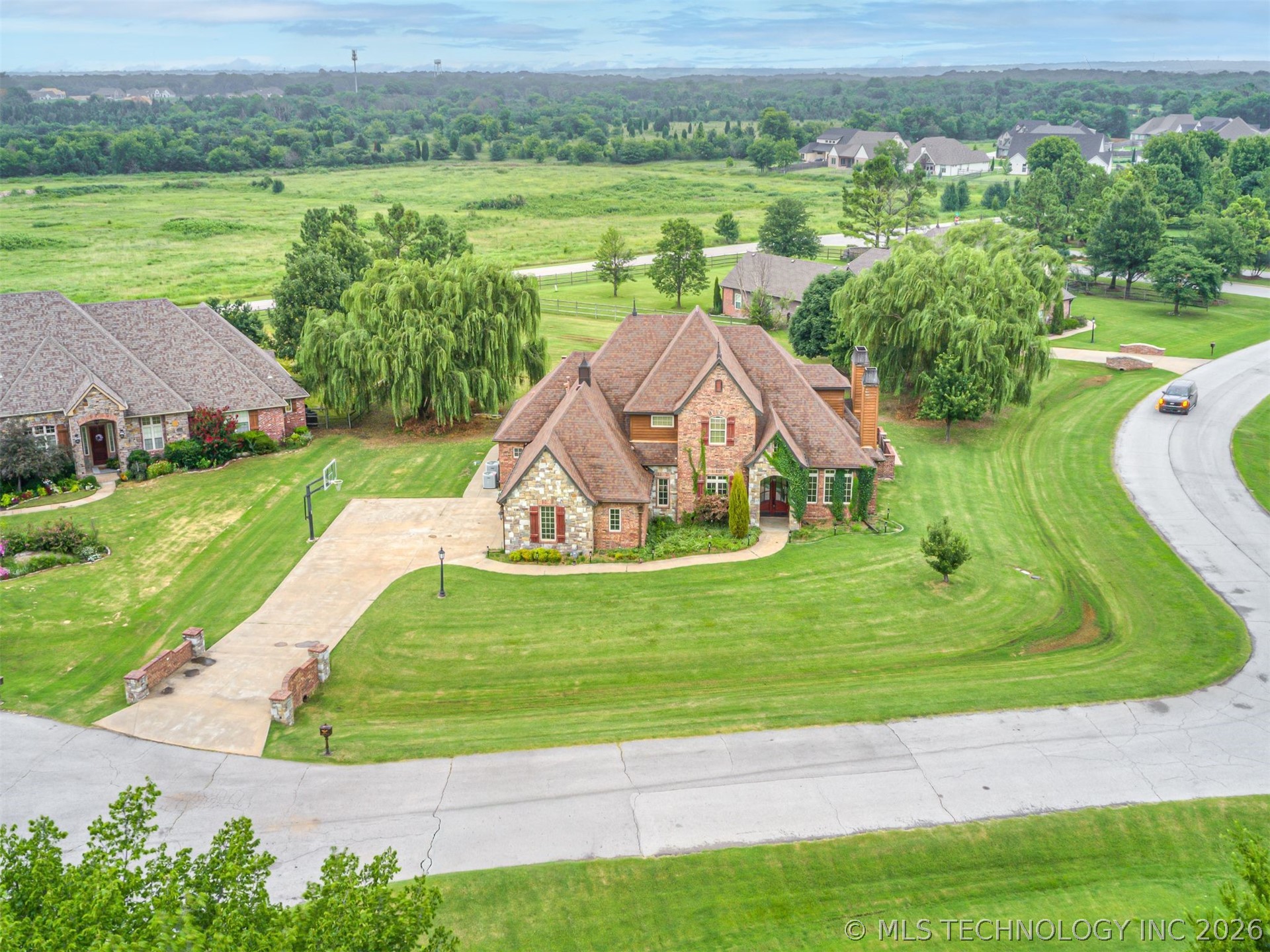 18961 Chickadee Court Owasso OK 74055
