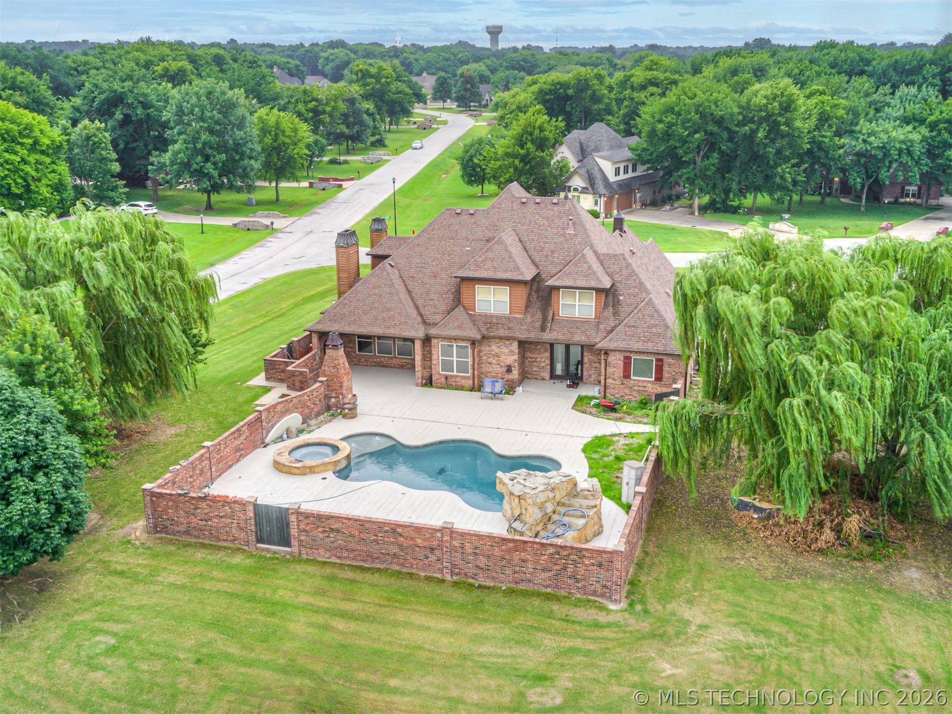 18961 Chickadee Court Owasso OK 74055