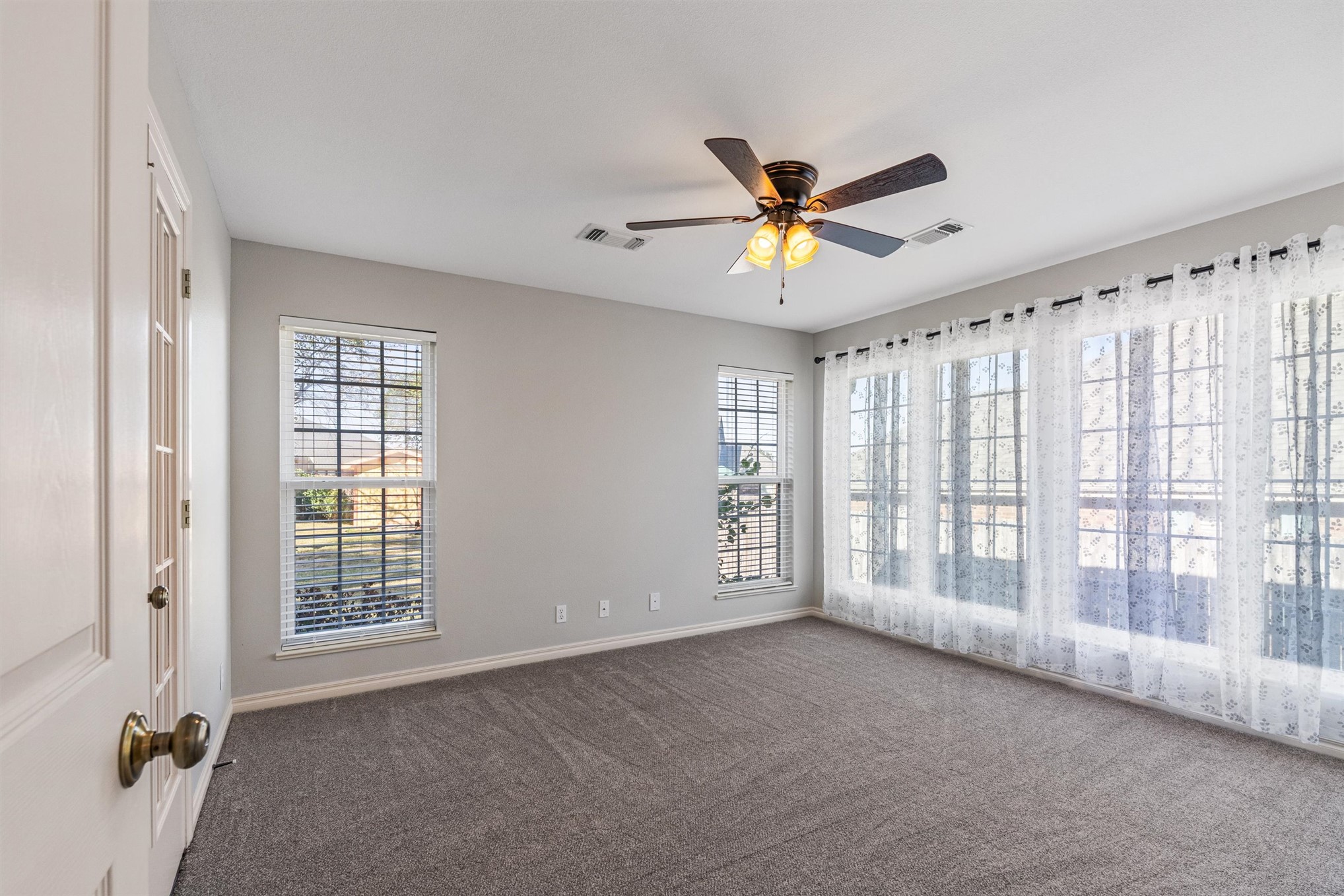 5633 Parkhill Court Bartlesville OK 74006