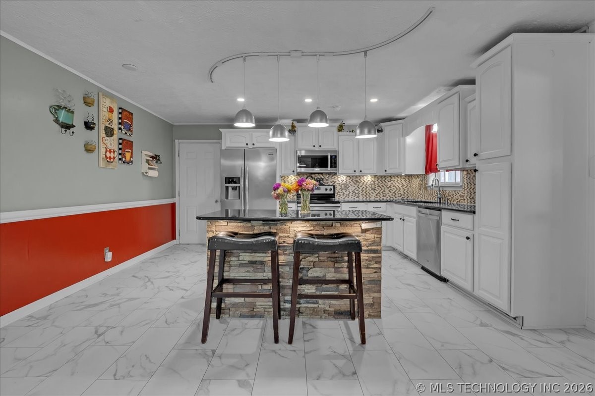 340 SE 15th Street Pryor OK 74361