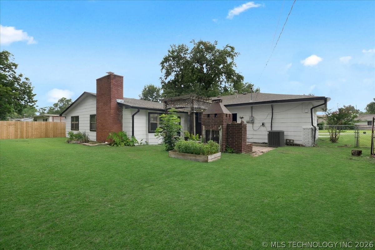 340 SE 15th Street Pryor OK 74361