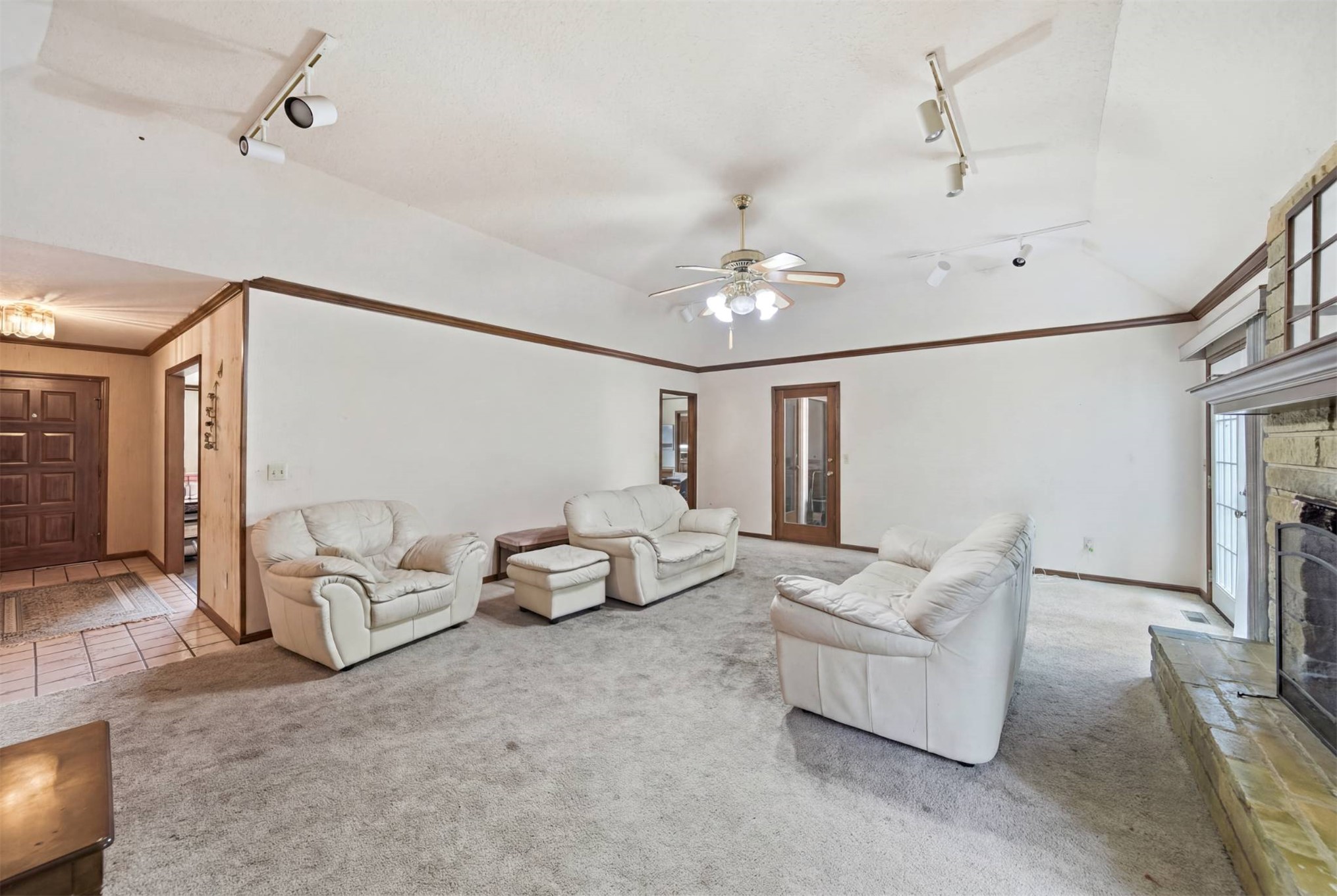 6209 E 75th Street Tulsa OK 74136