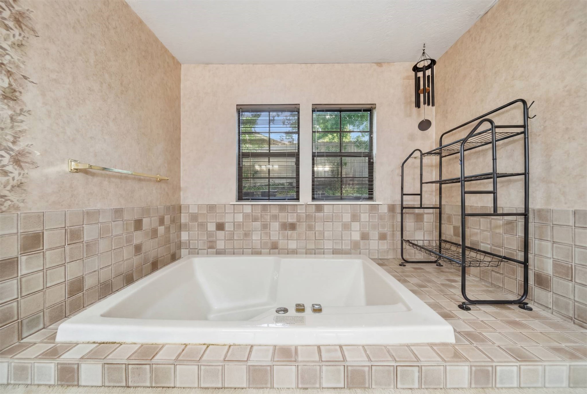 6209 E 75th Street Tulsa OK 74136