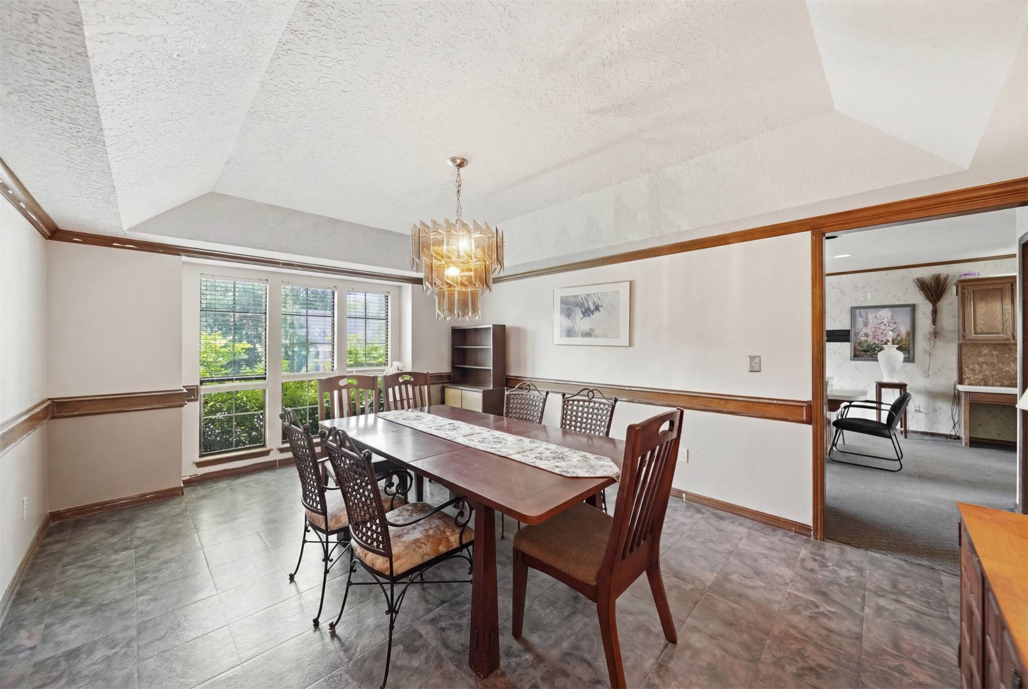 6209 E 75th Street Tulsa OK 74136