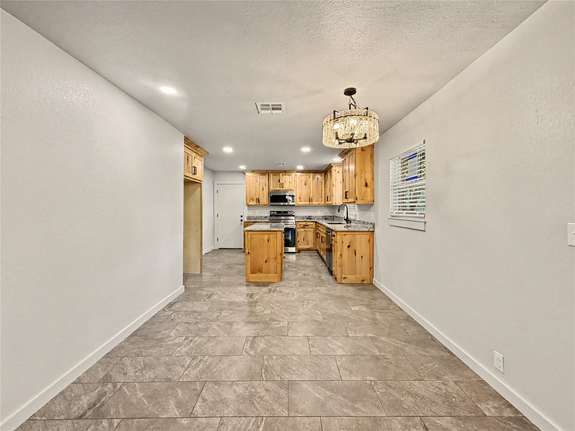 905 Lamer Avenue Tahlequah OK 74464