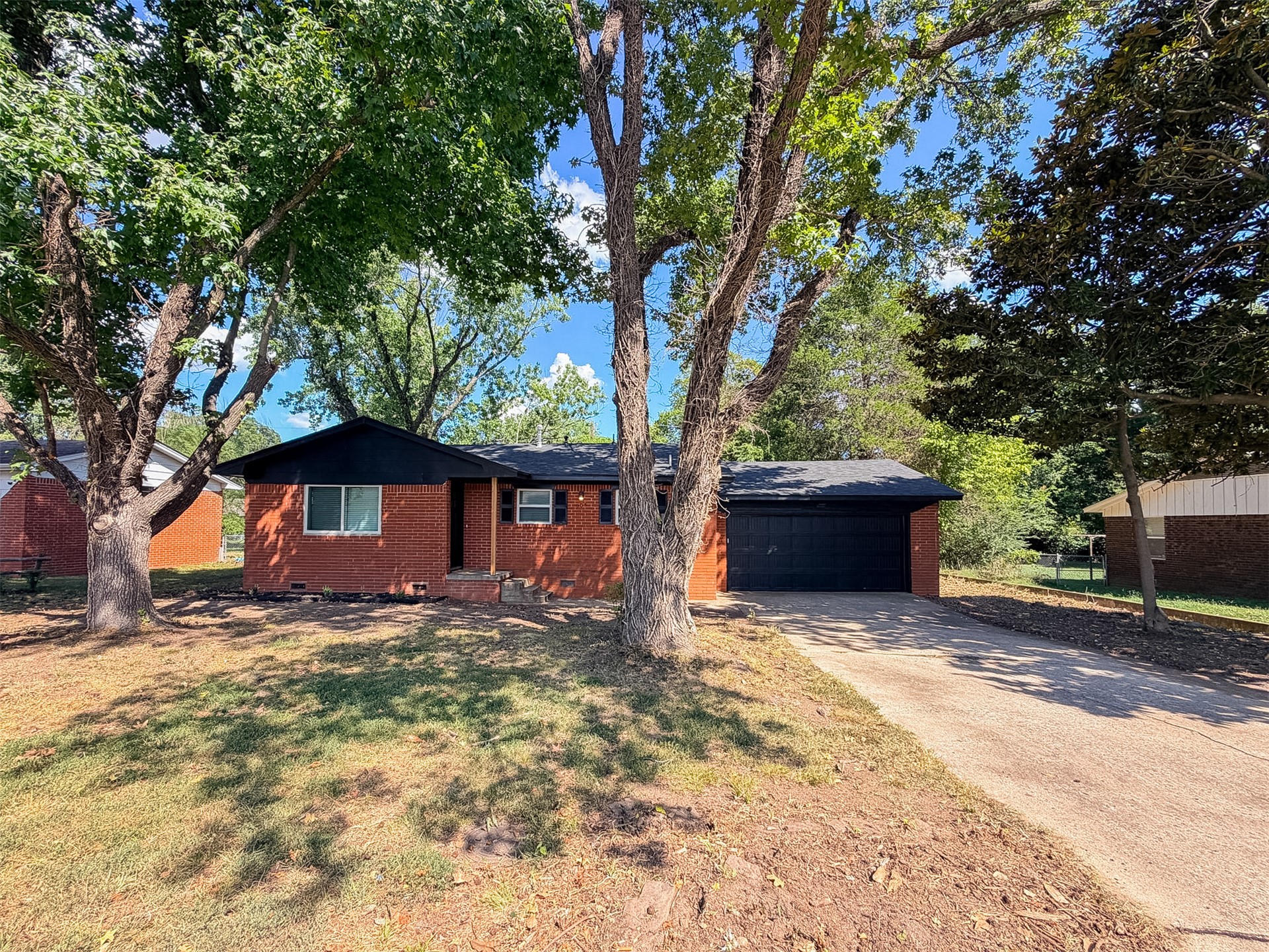 905 Lamer Avenue Tahlequah OK 74464