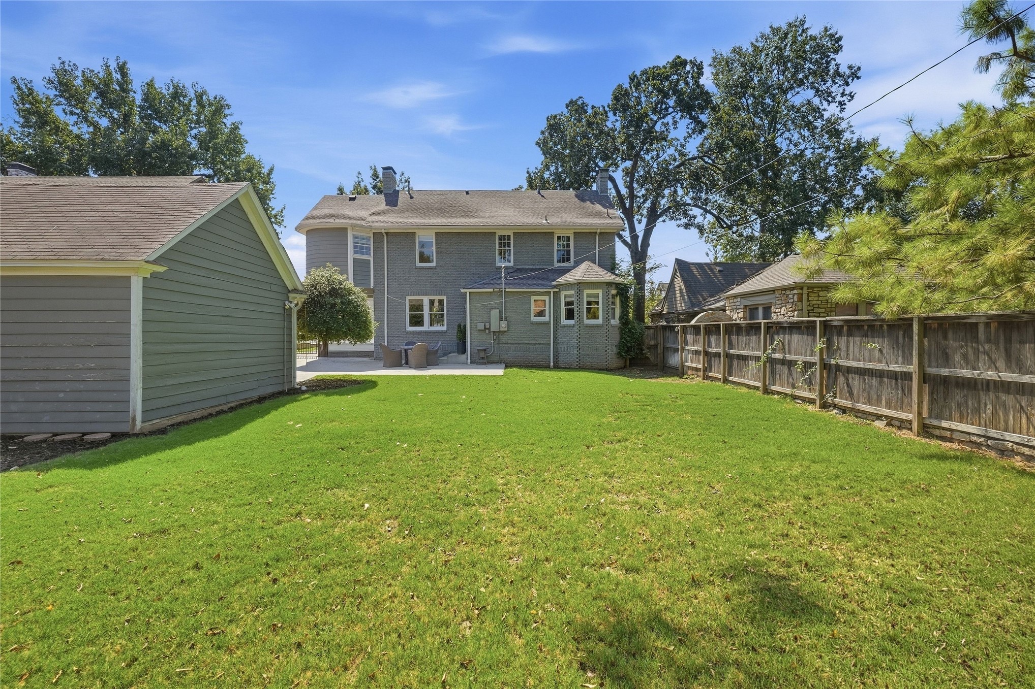 2135 E 25th Place Tulsa OK 74114